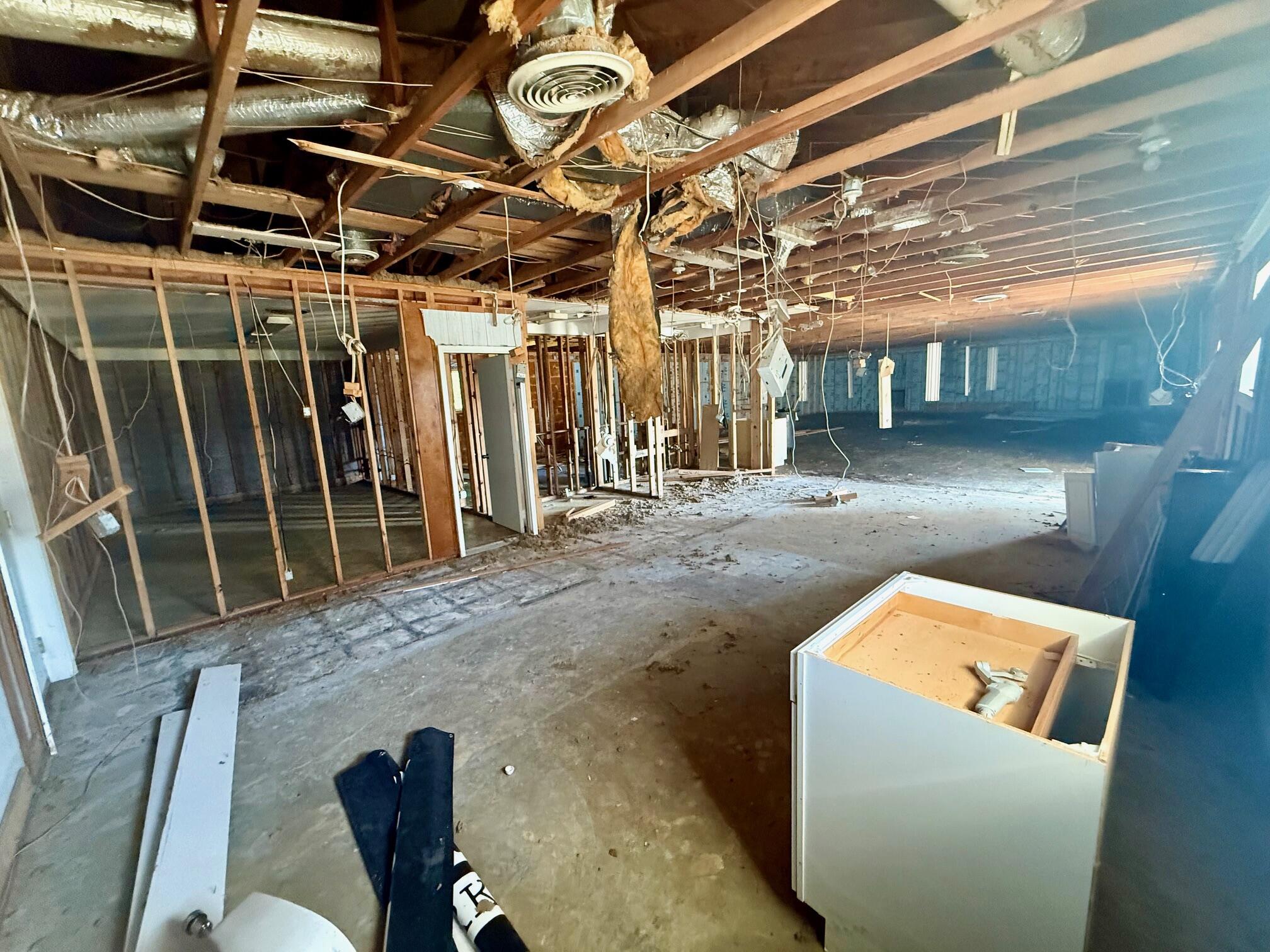 906 Wickliffe Road