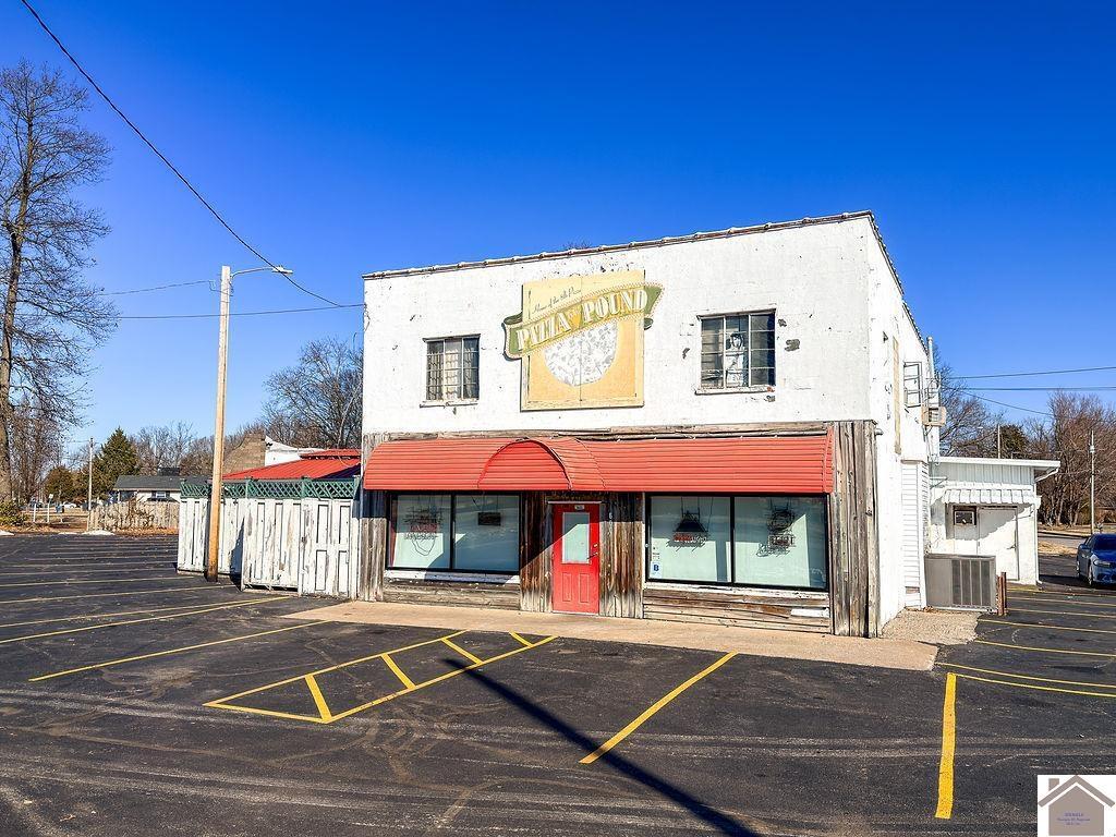 600 N 32nd Street