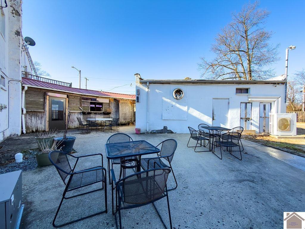 600 N 32nd Street