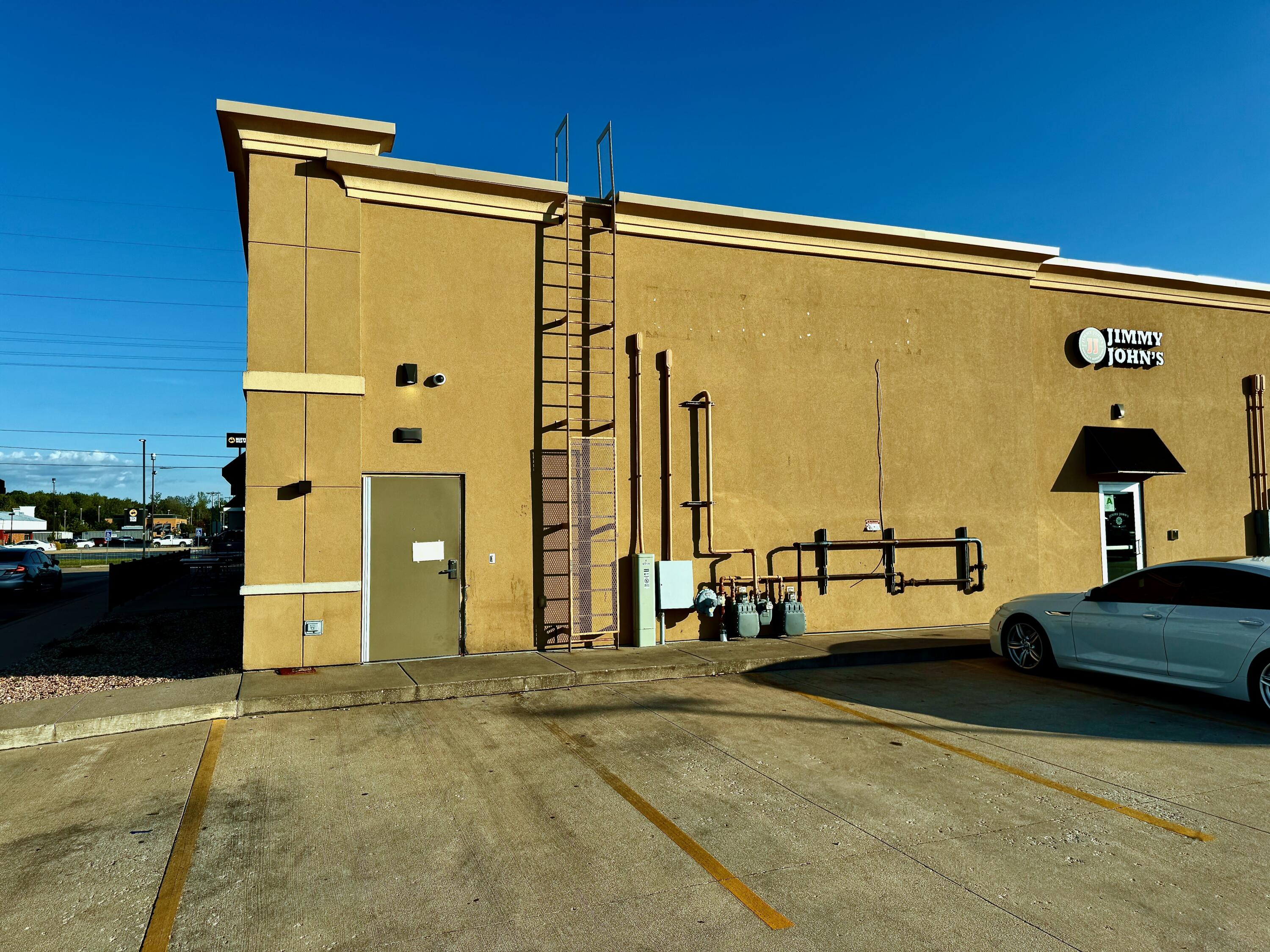 5015 Hinkleville Road