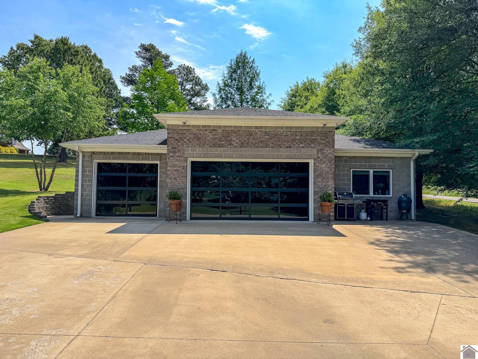 815 Starr Hill Rd
