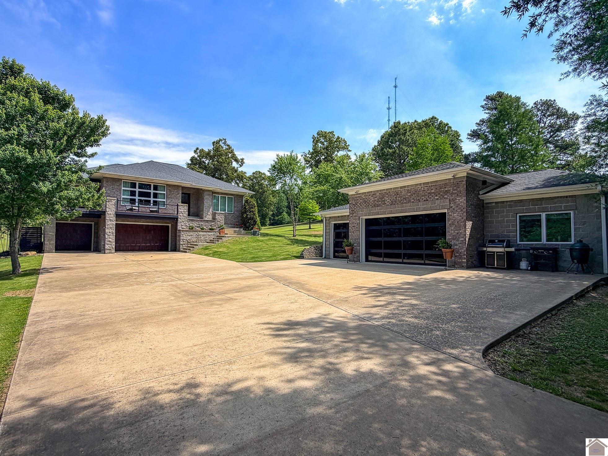 815 Starr Hill Rd