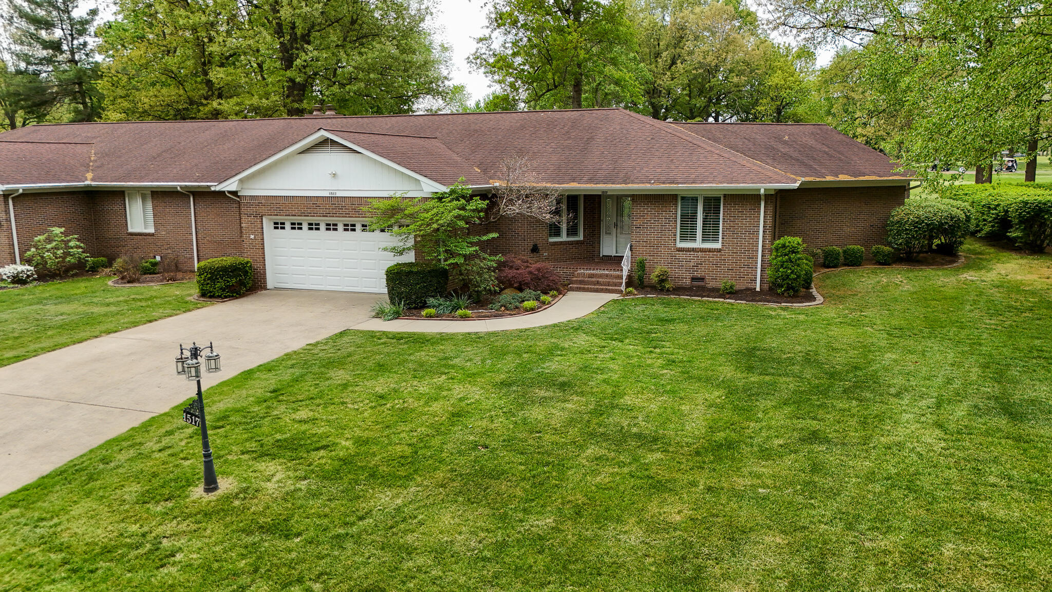 1517 Gleneagles Drive