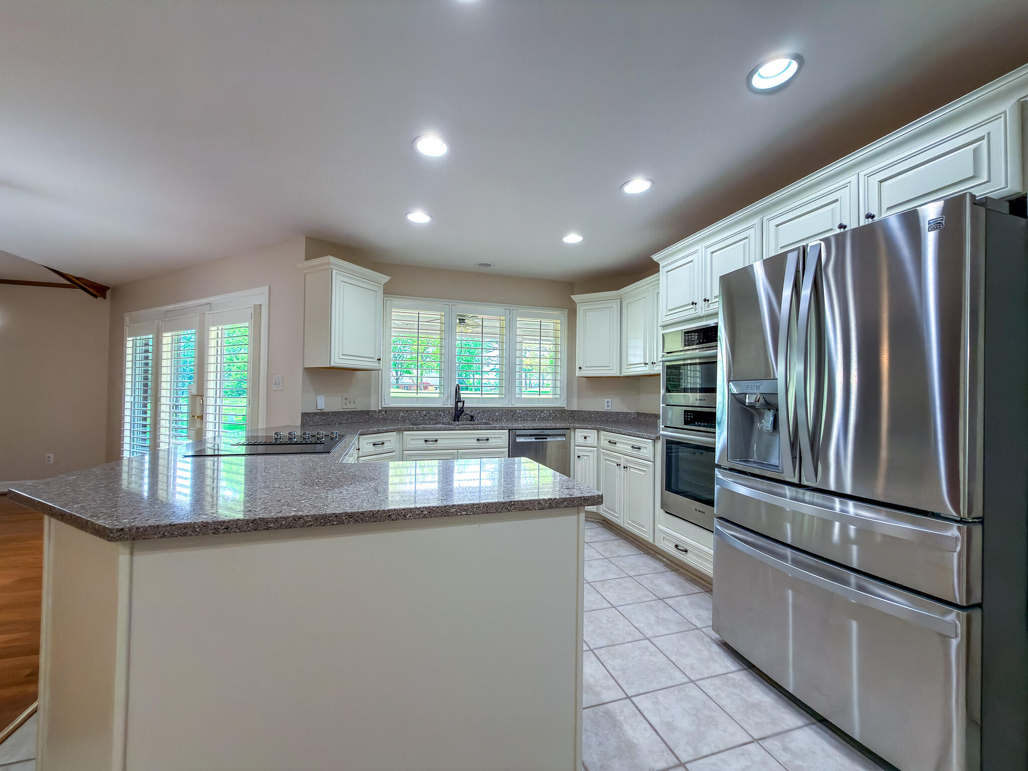 1517 Gleneagles Drive