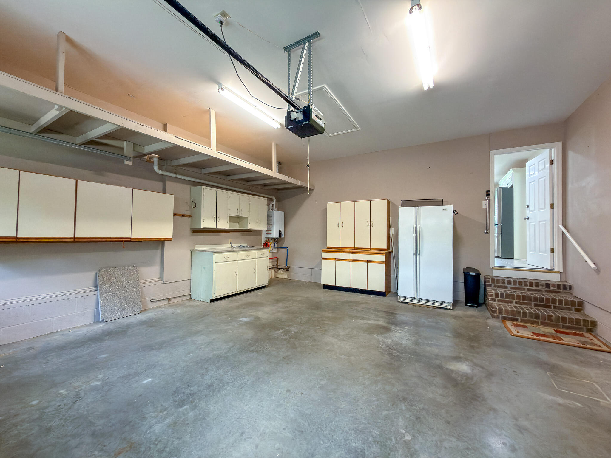 1517 Gleneagles Drive