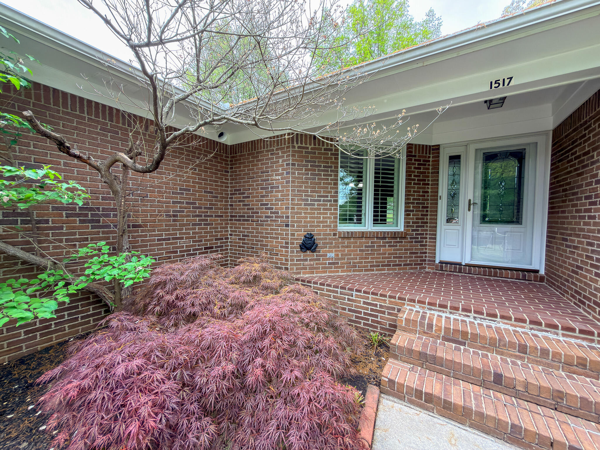 1517 Gleneagles Drive