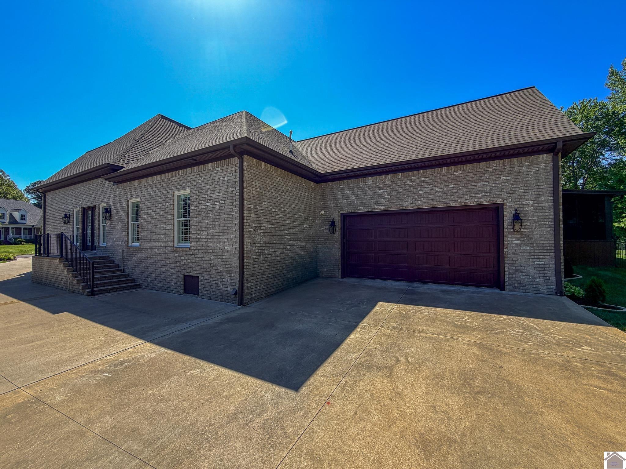 148 Pheasant Run