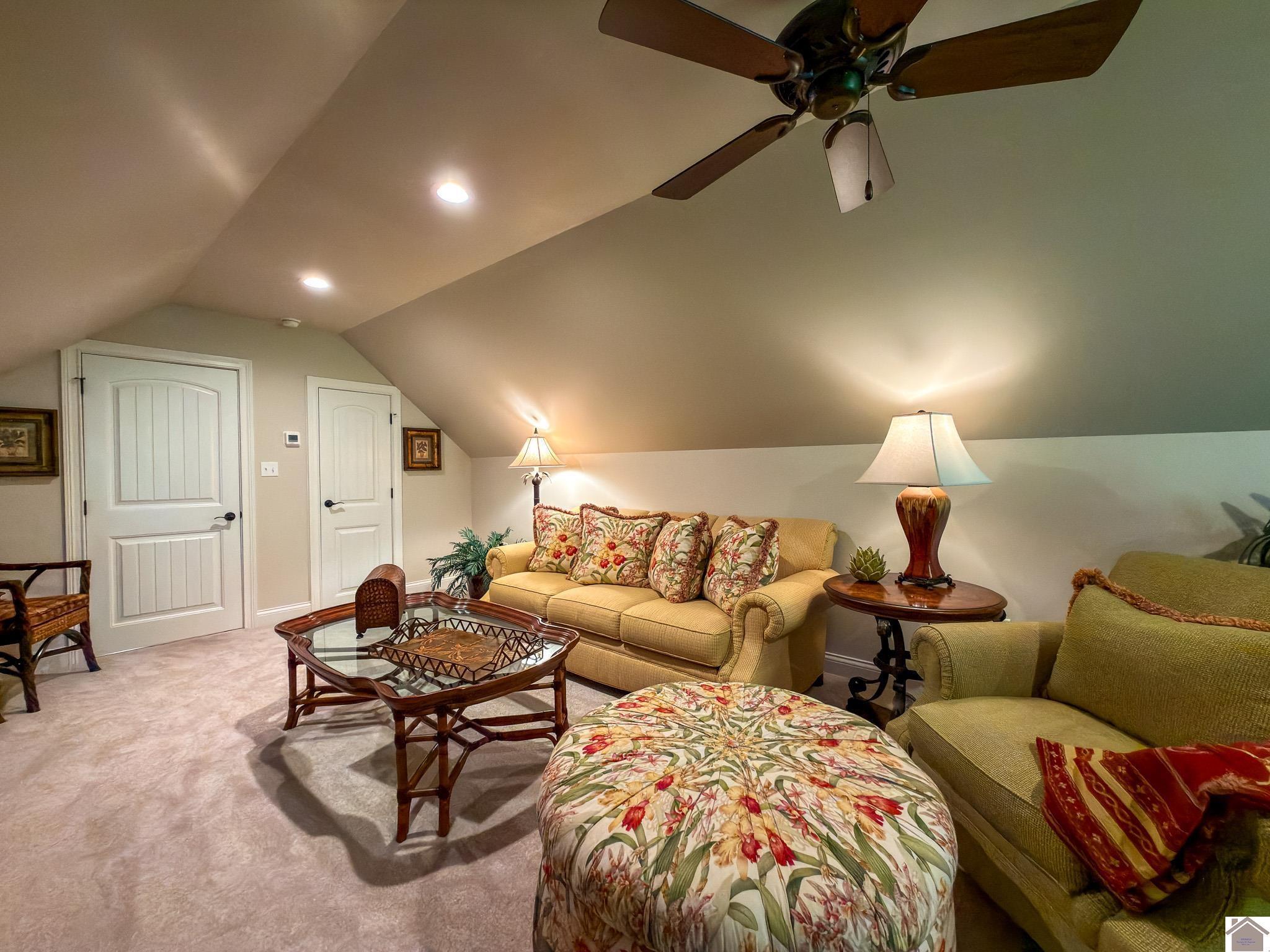148 Pheasant Run