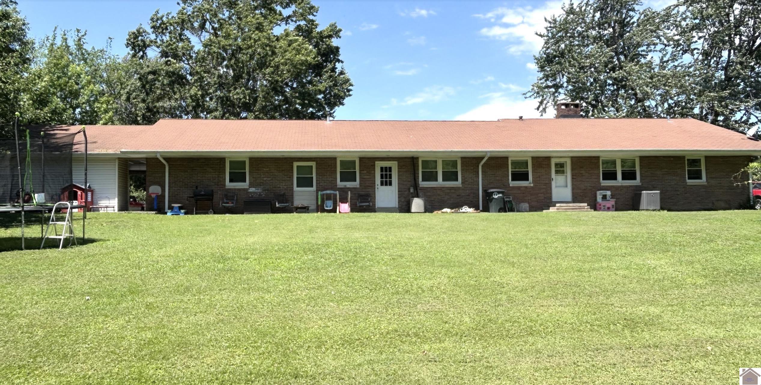 190 & 192 Pecan Drive