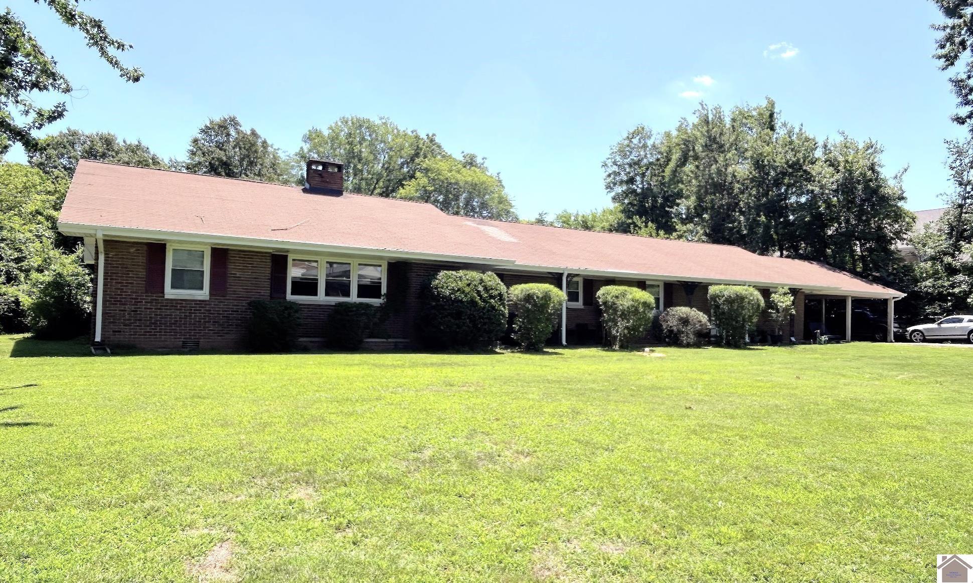 190 & 192 Pecan Drive