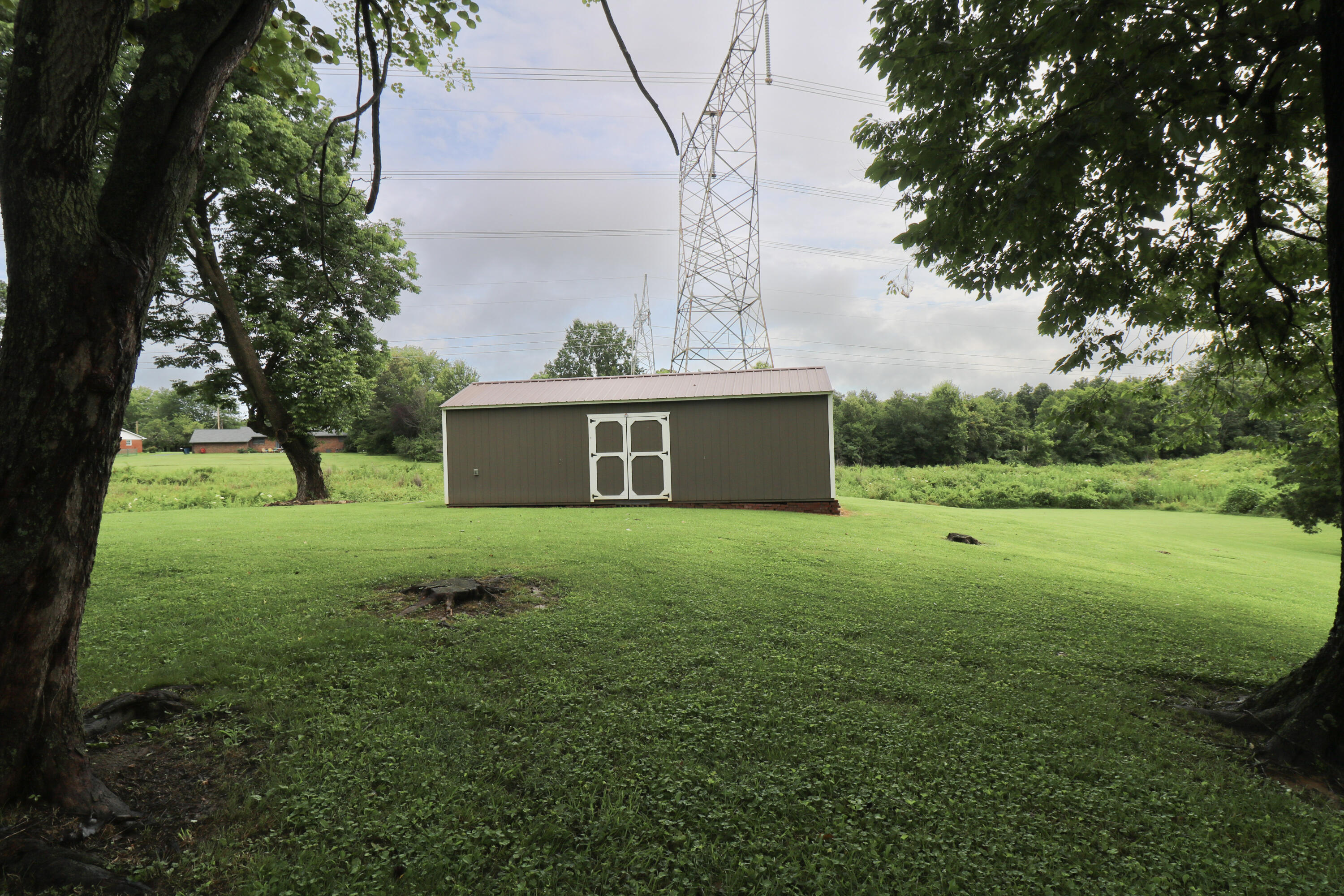 161 Lakeside Drive