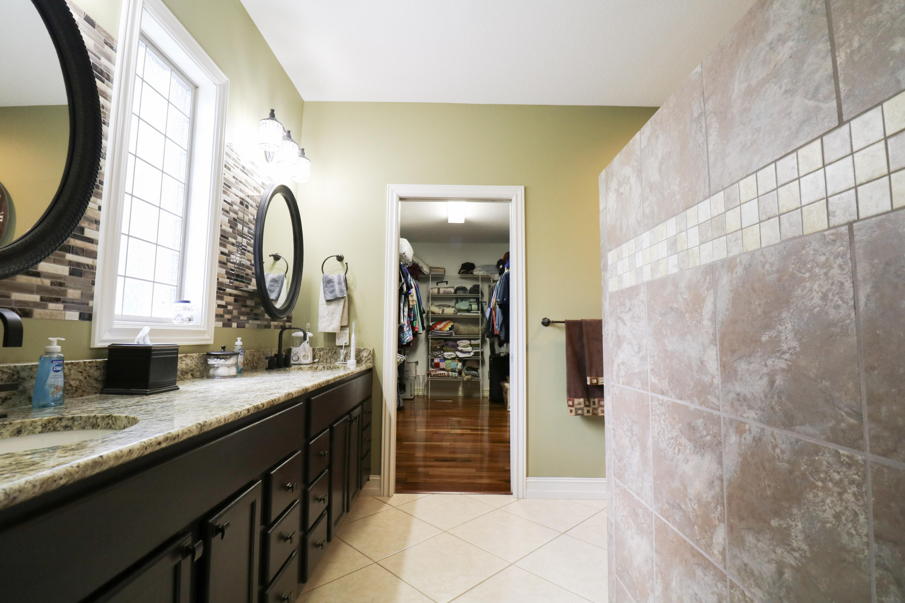 161 Lakeside Drive