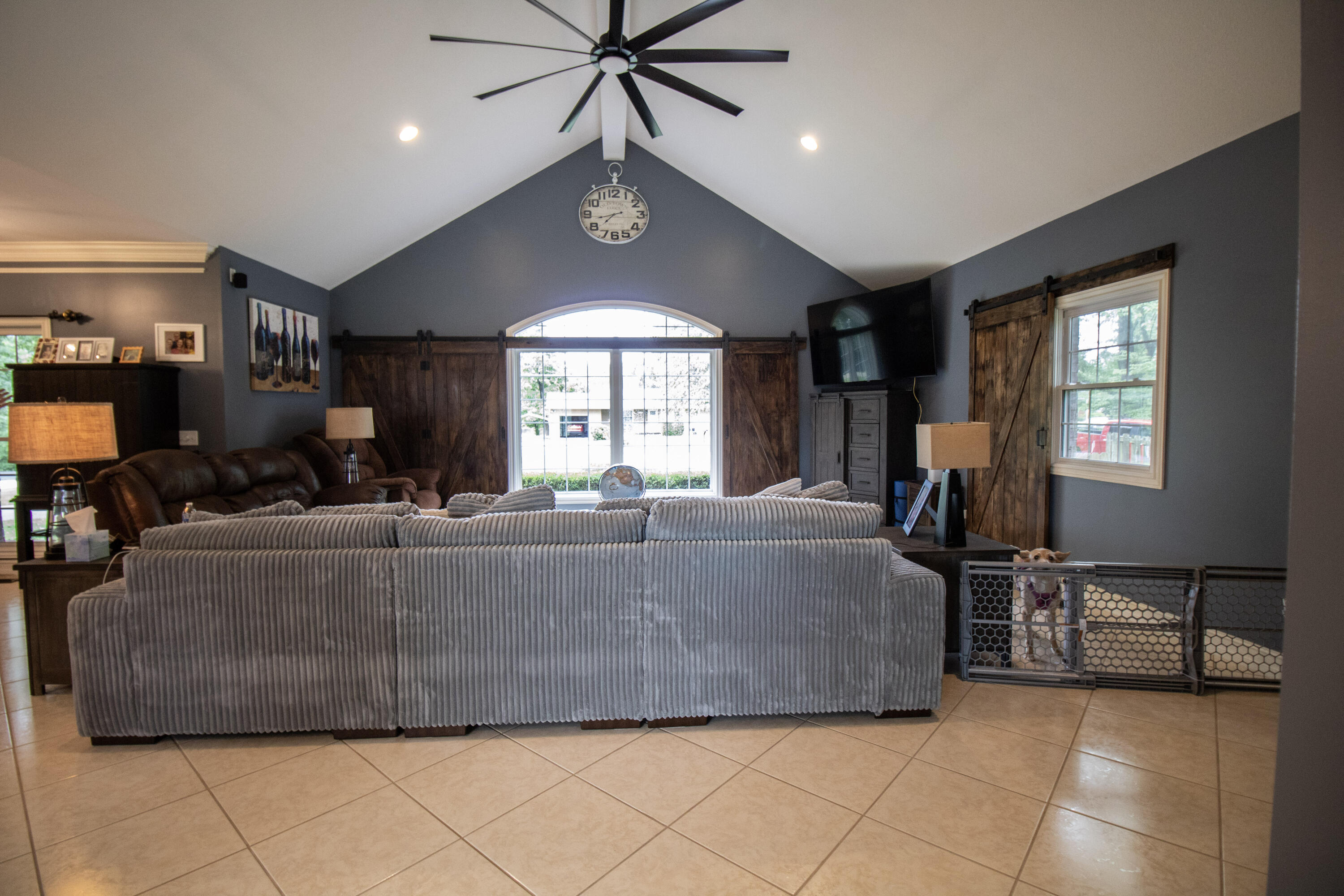 161 Lakeside Drive