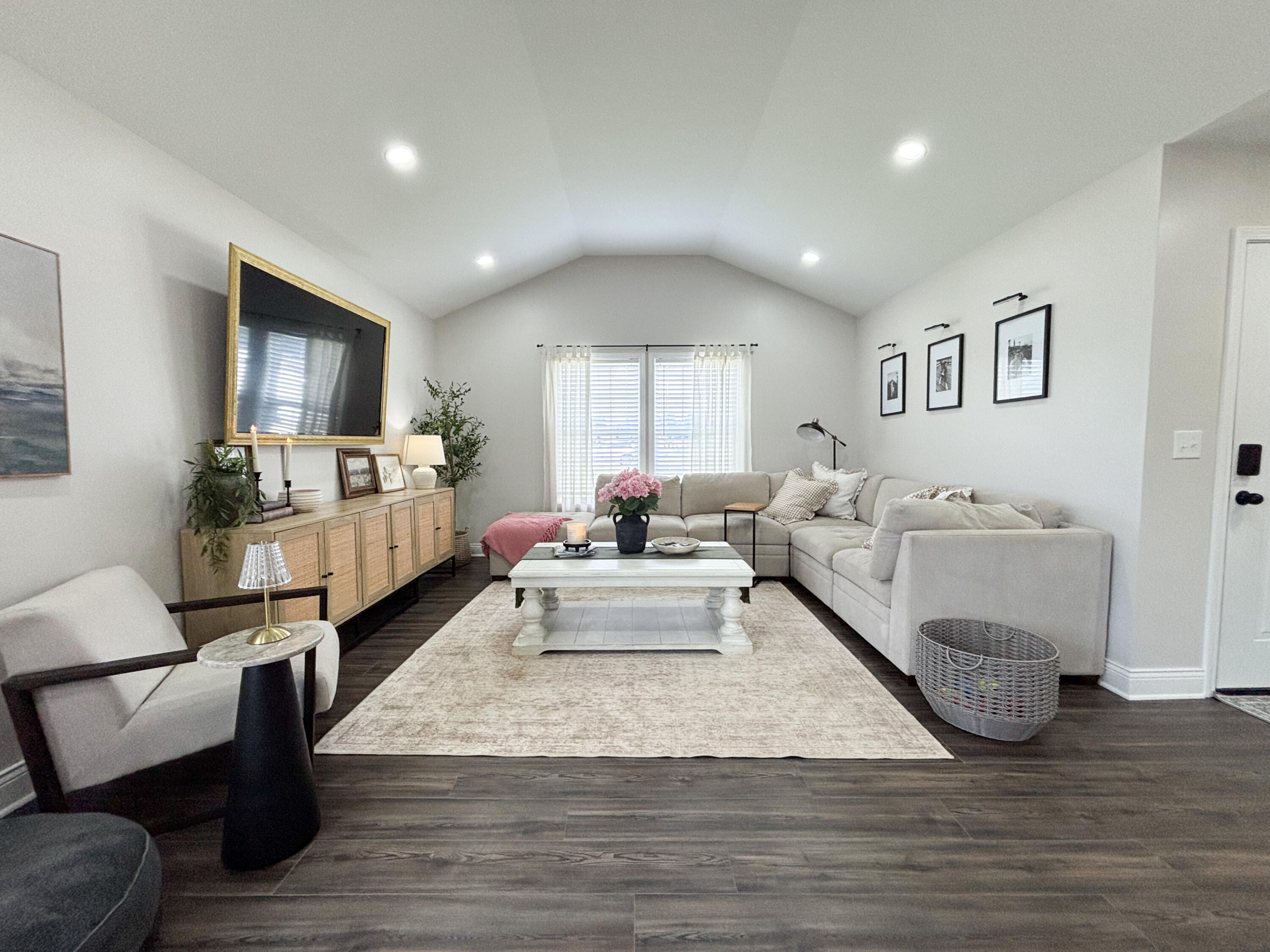 290 Clover Crescent