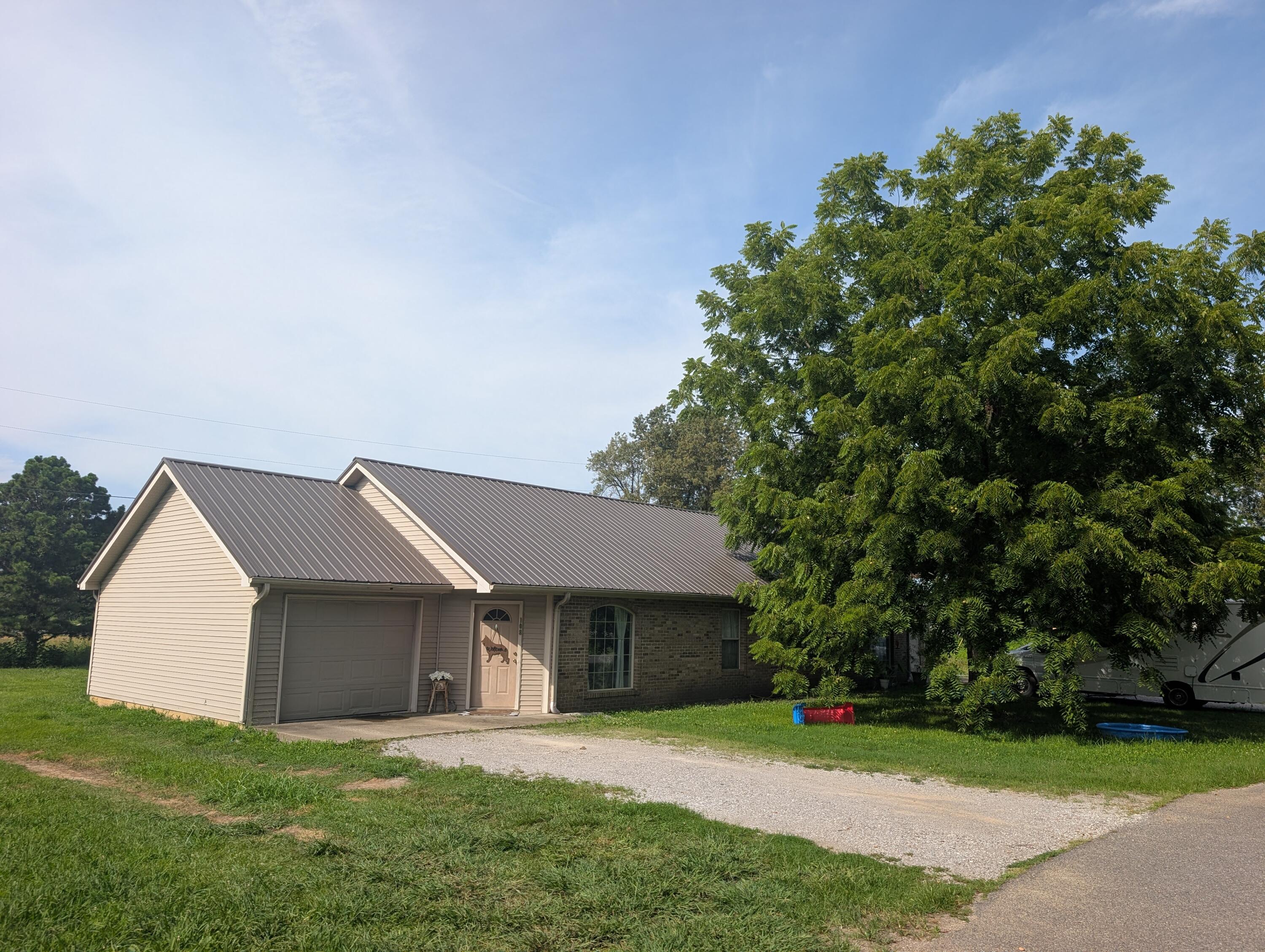 34 Amy Lynn Rd