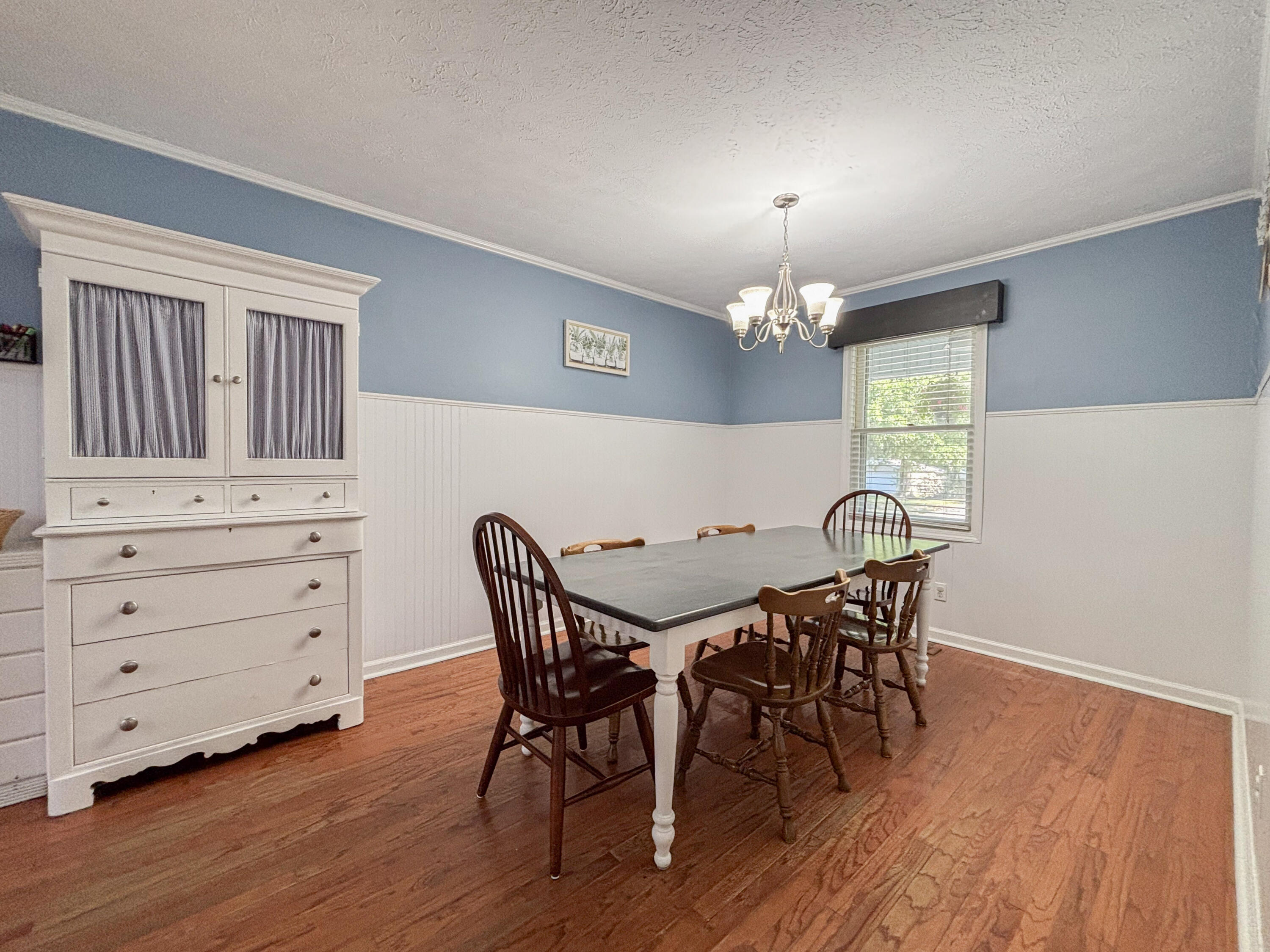 6120 Springbrook Drive