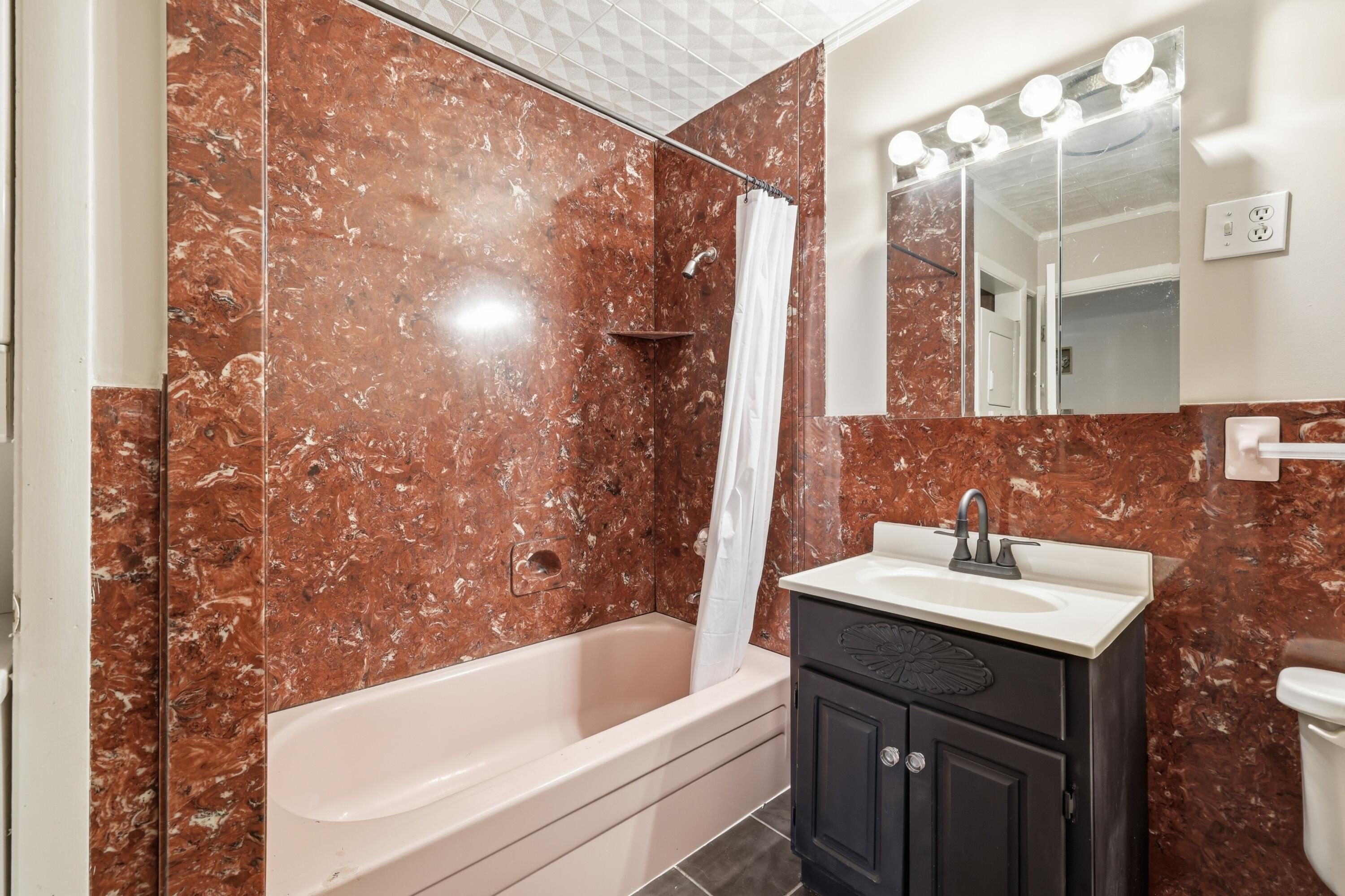 211 S 13th Street
