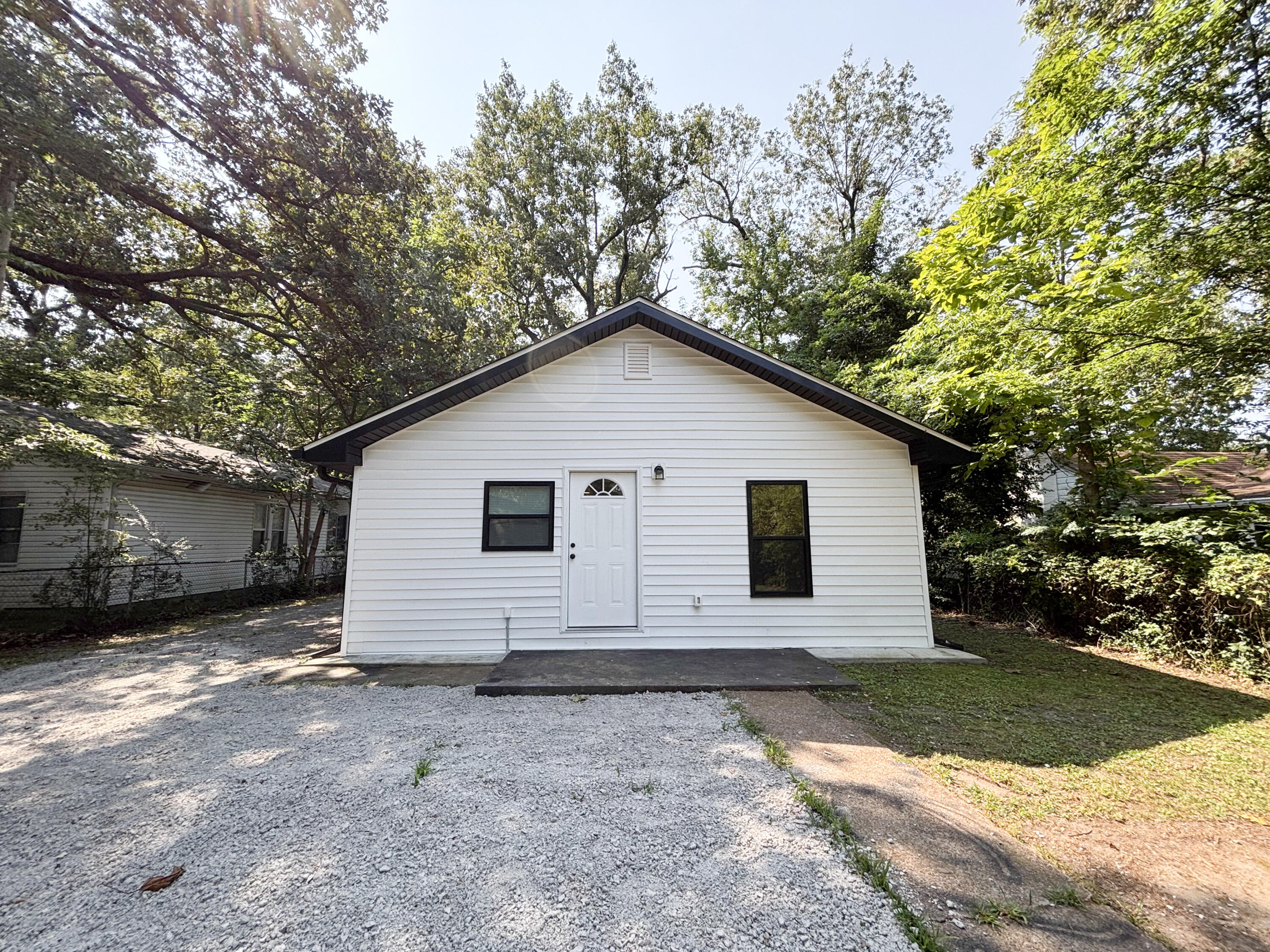 2523 Tennessee Street