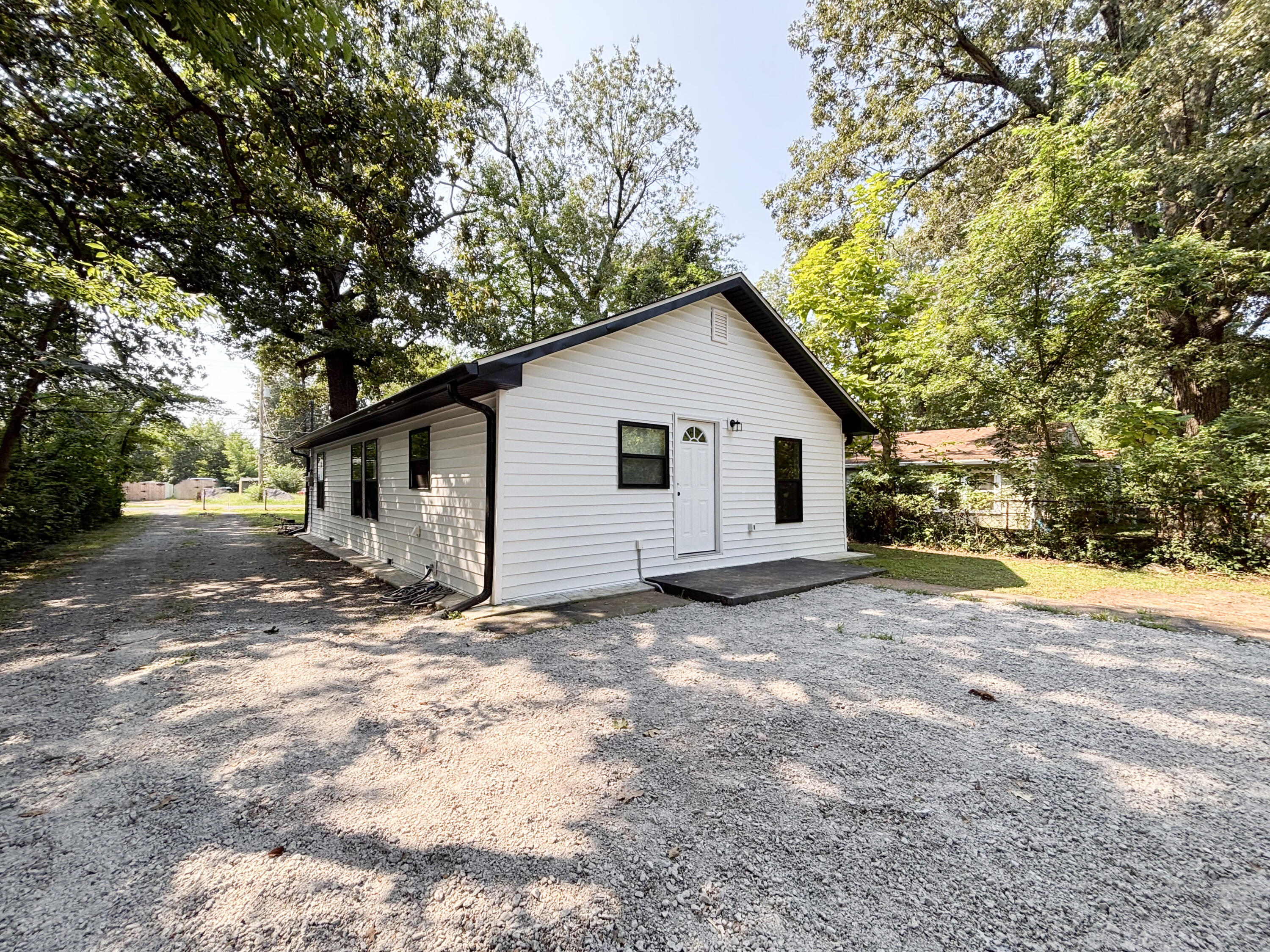 2523 Tennessee Street