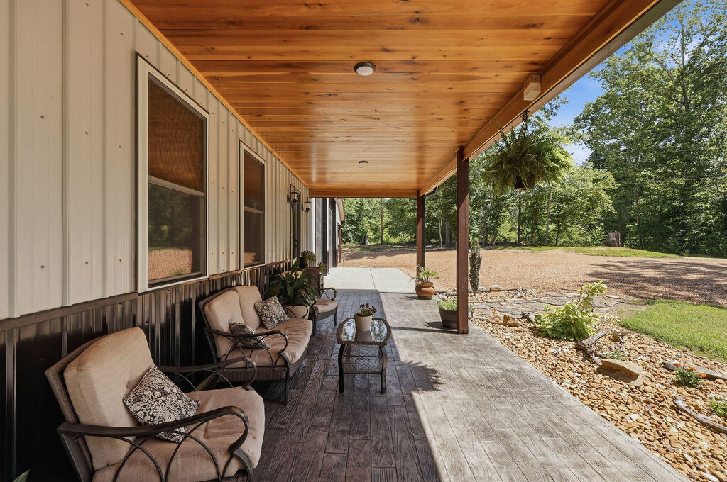 570 Bobcat Trail