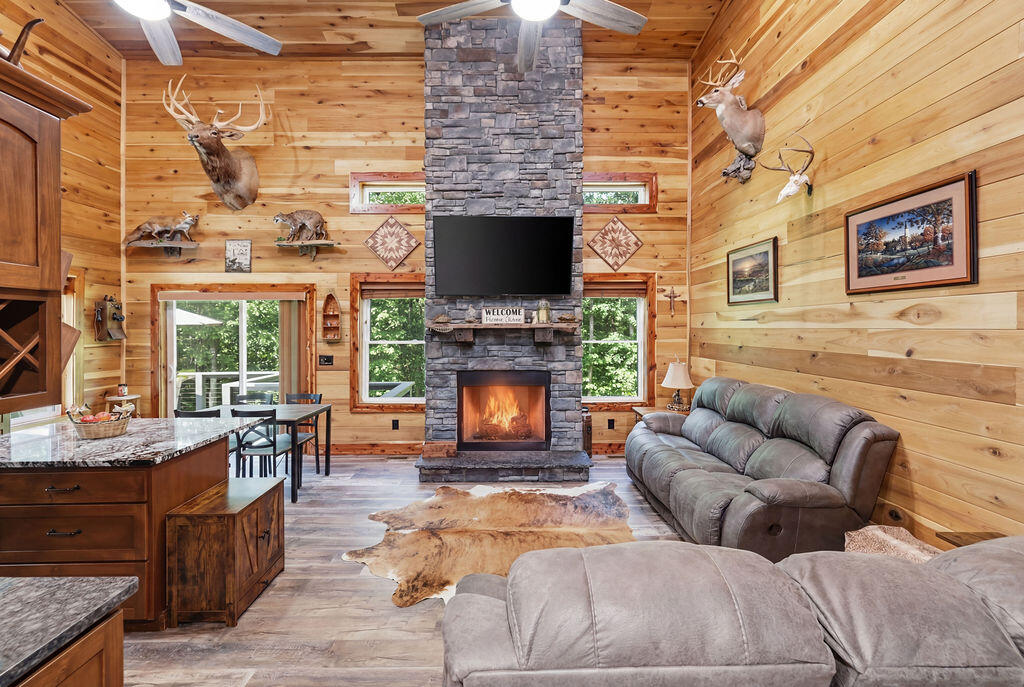 570 Bobcat Trail