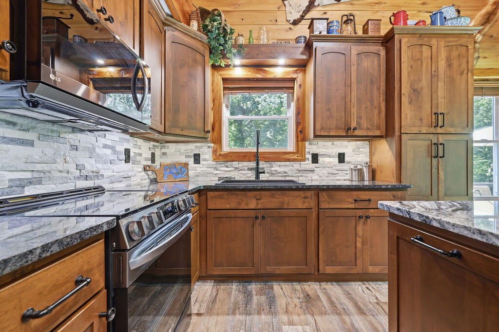 570 Bobcat Trail