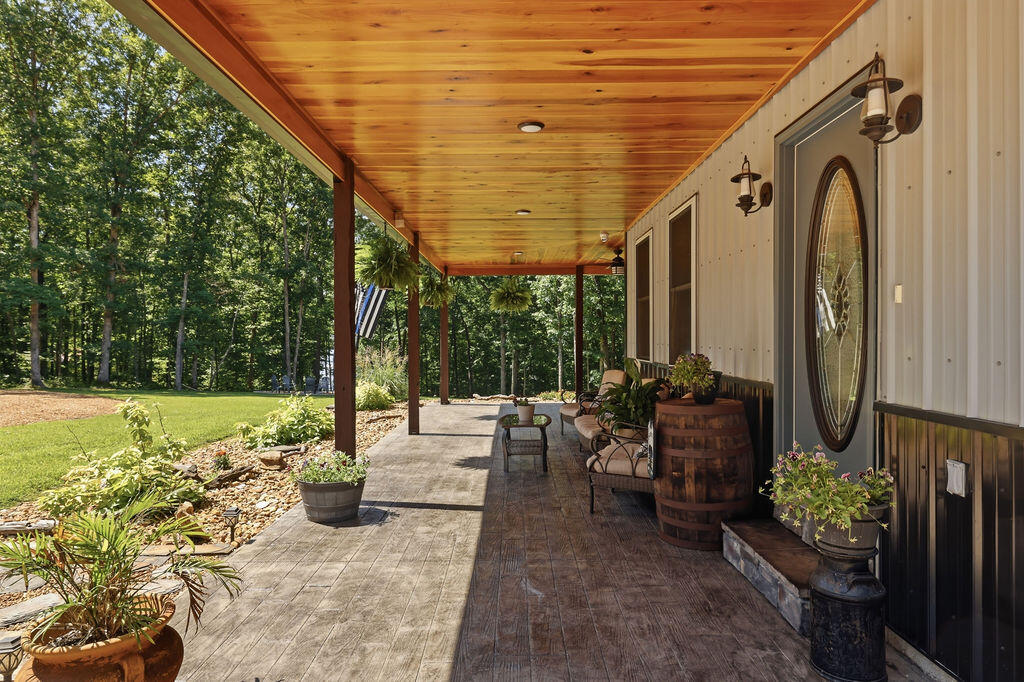 570 Bobcat Trail