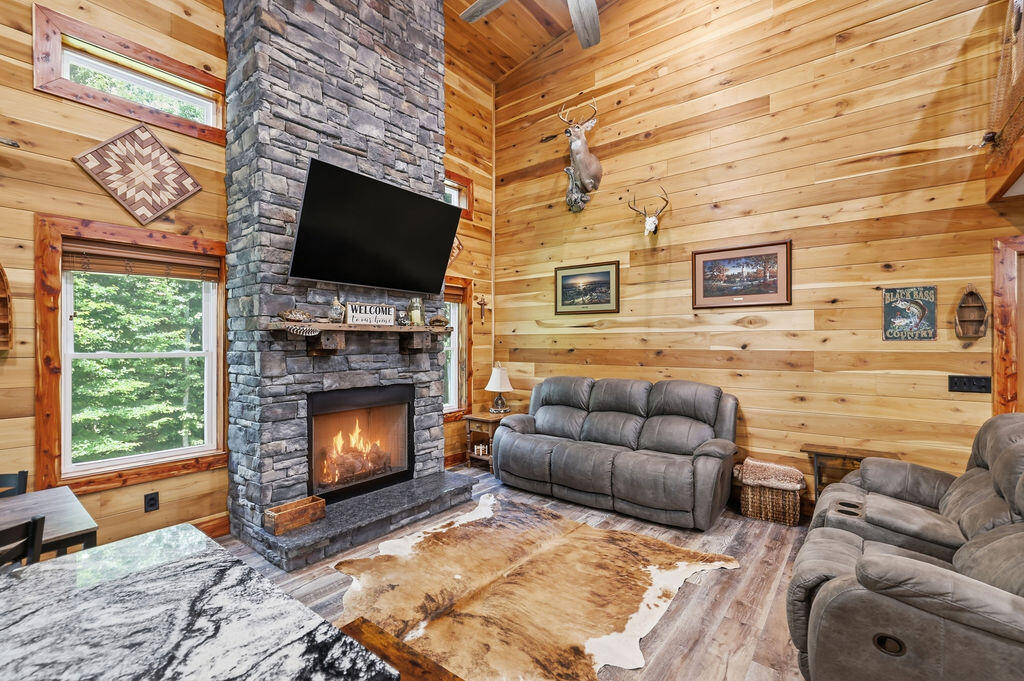 570 Bobcat Trail