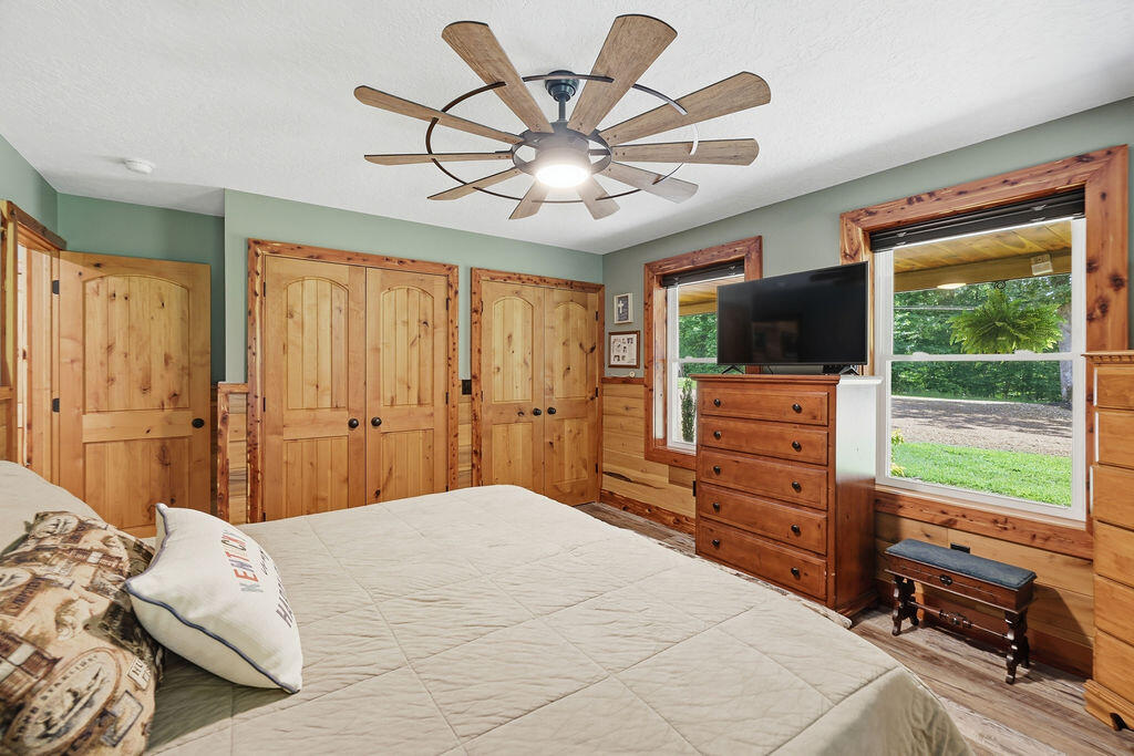 570 Bobcat Trail