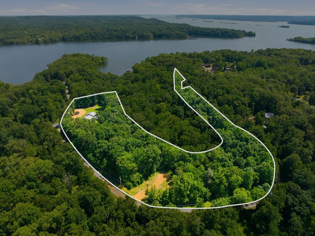 570 Bobcat Trail