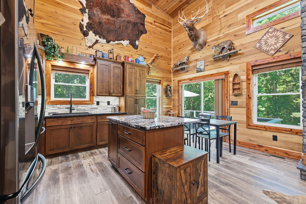 570 Bobcat Trail