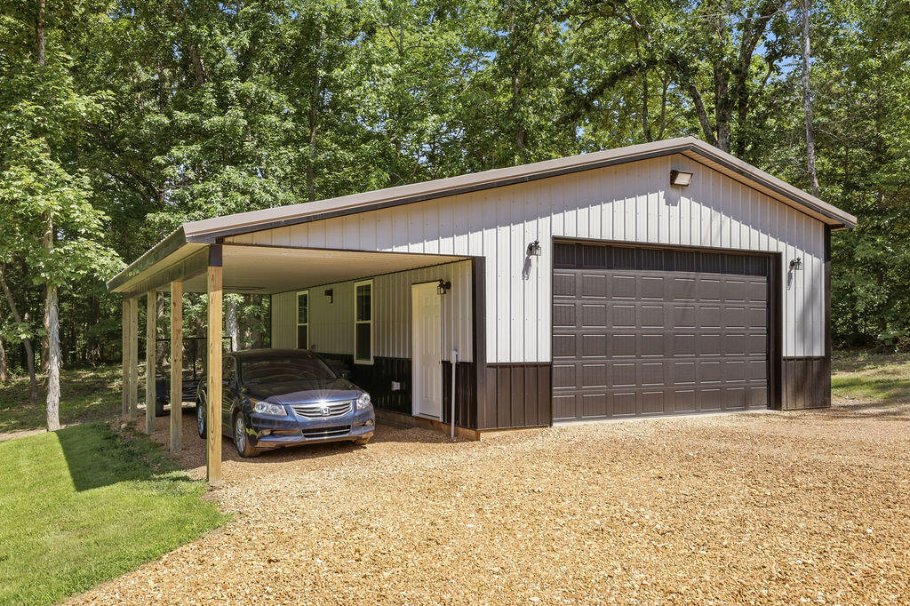 570 Bobcat Trail