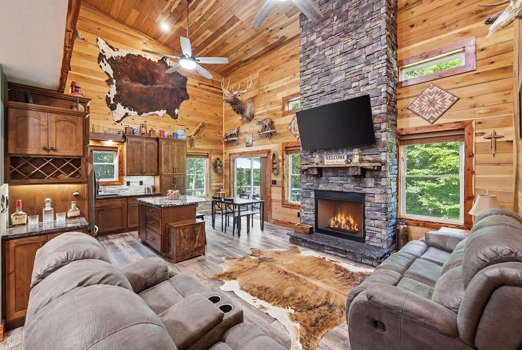 570 Bobcat Trail