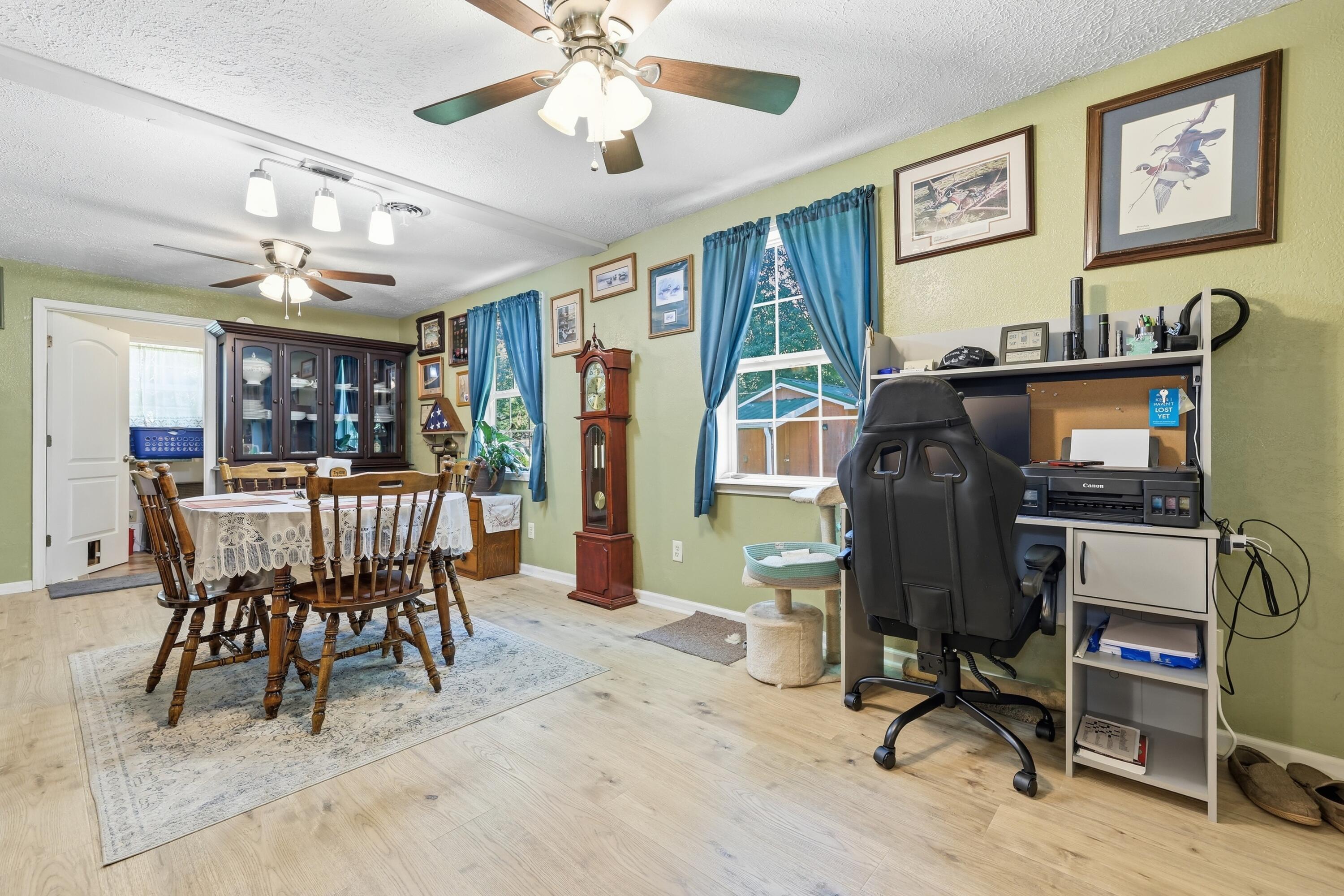 255 4th Street
