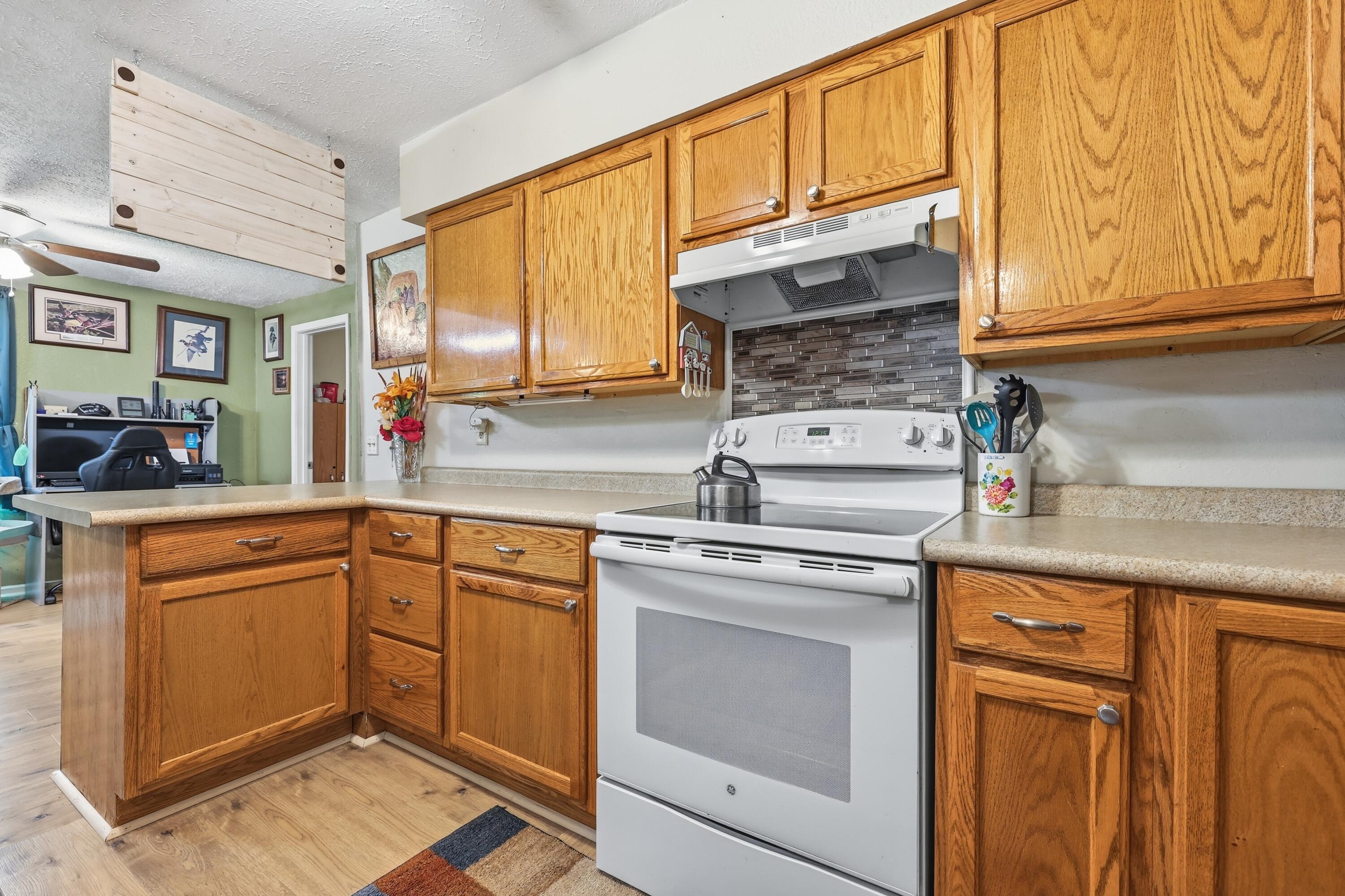 255 4th Street