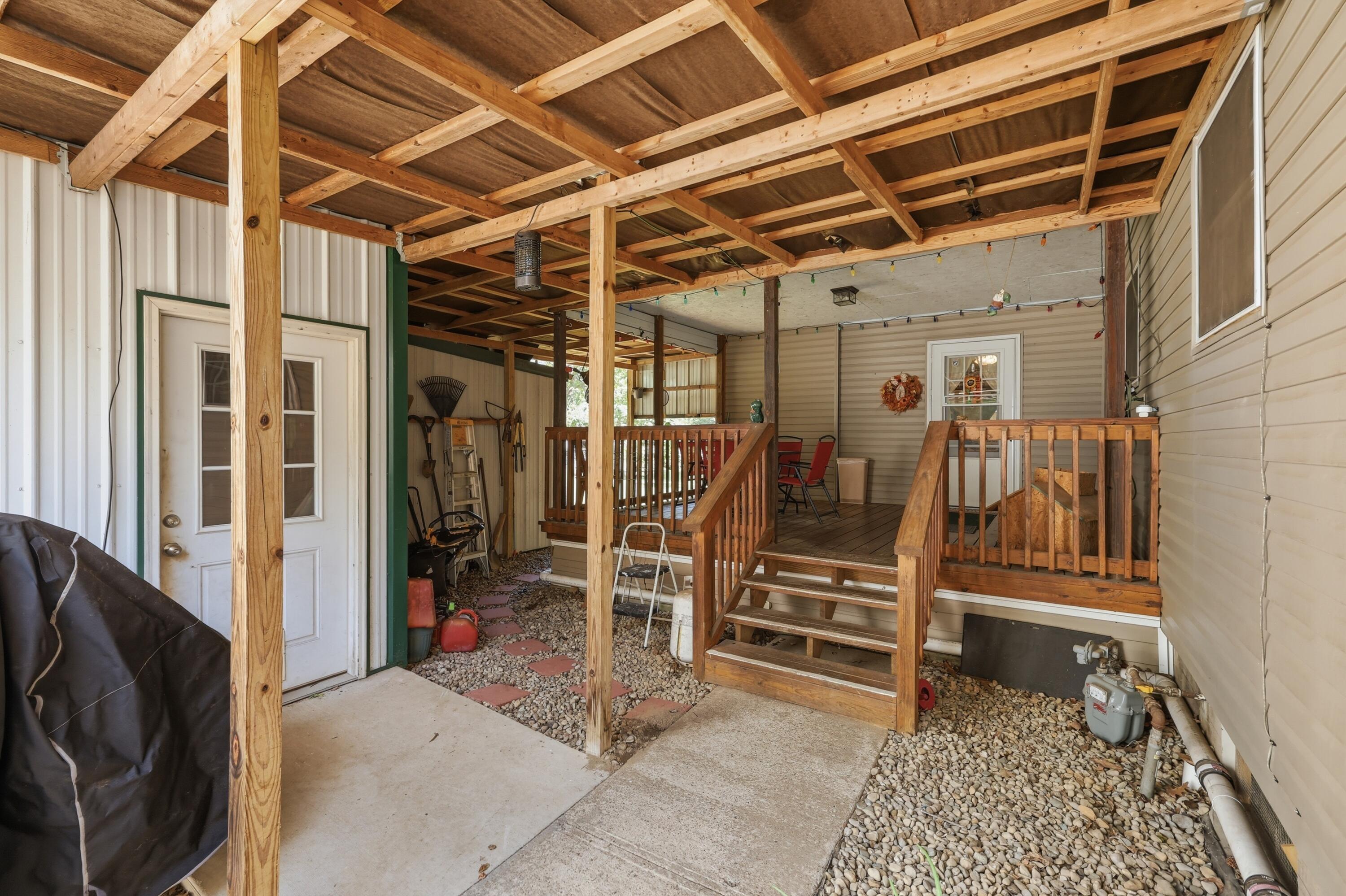 255 4th Street
