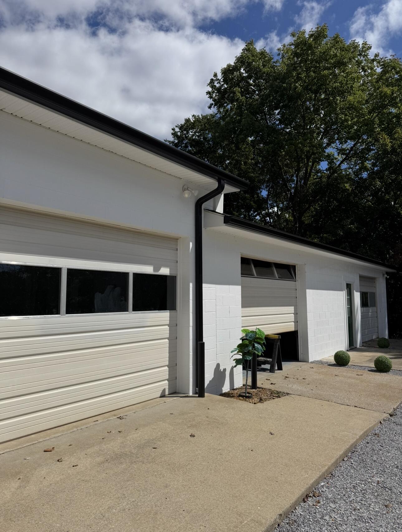1358 Kentucky 121