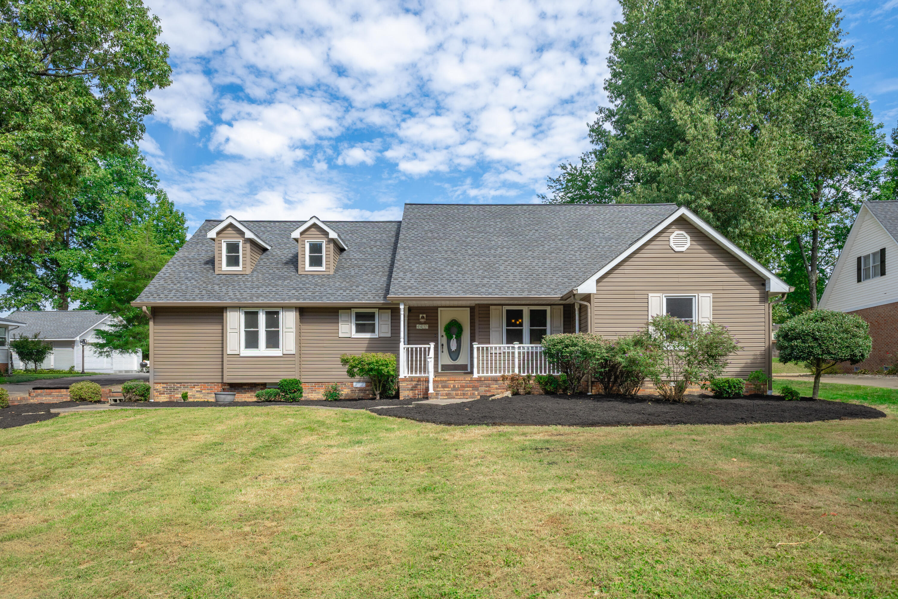 4435 Maywood Drive