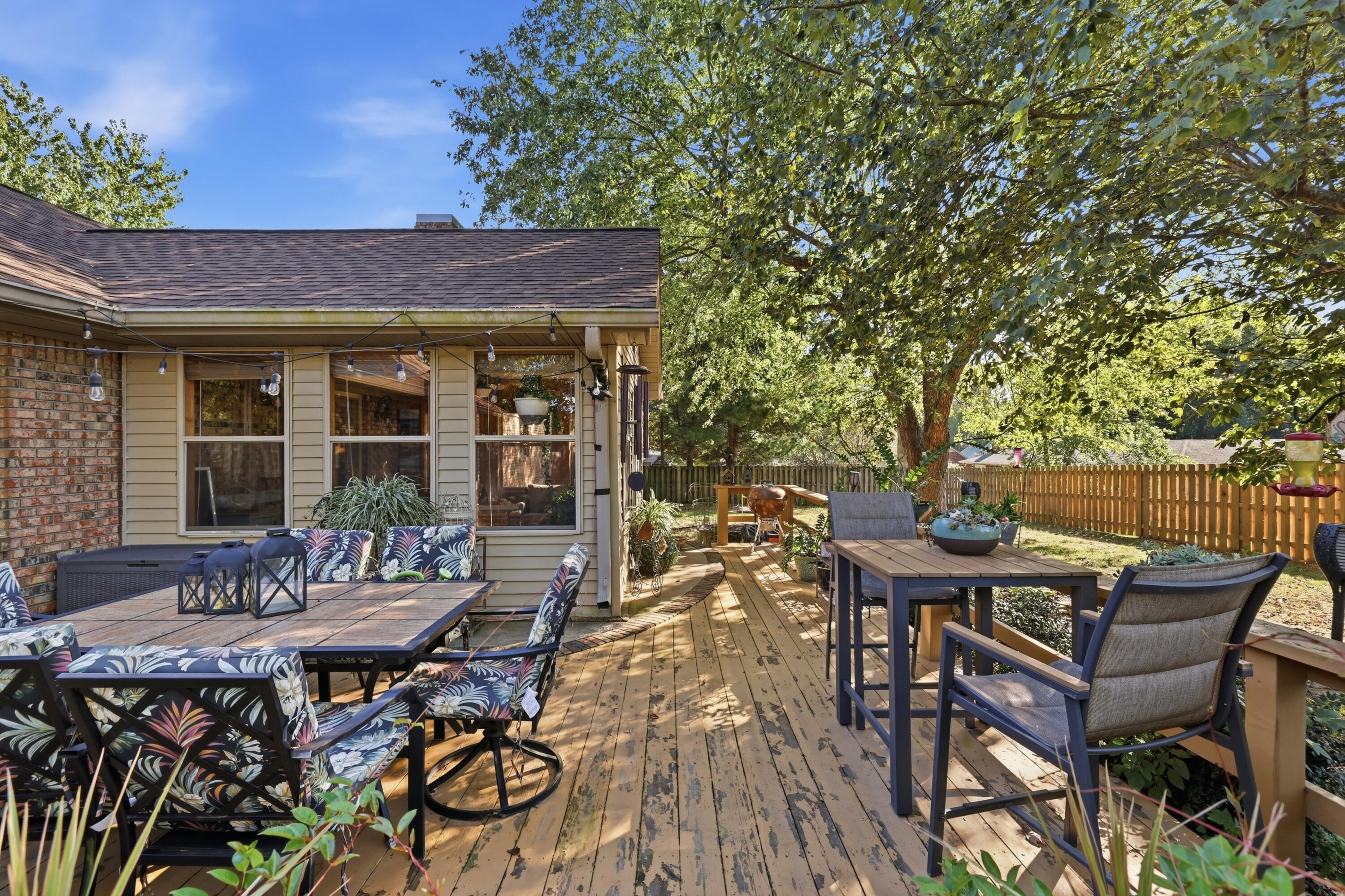 1520 London Drive
