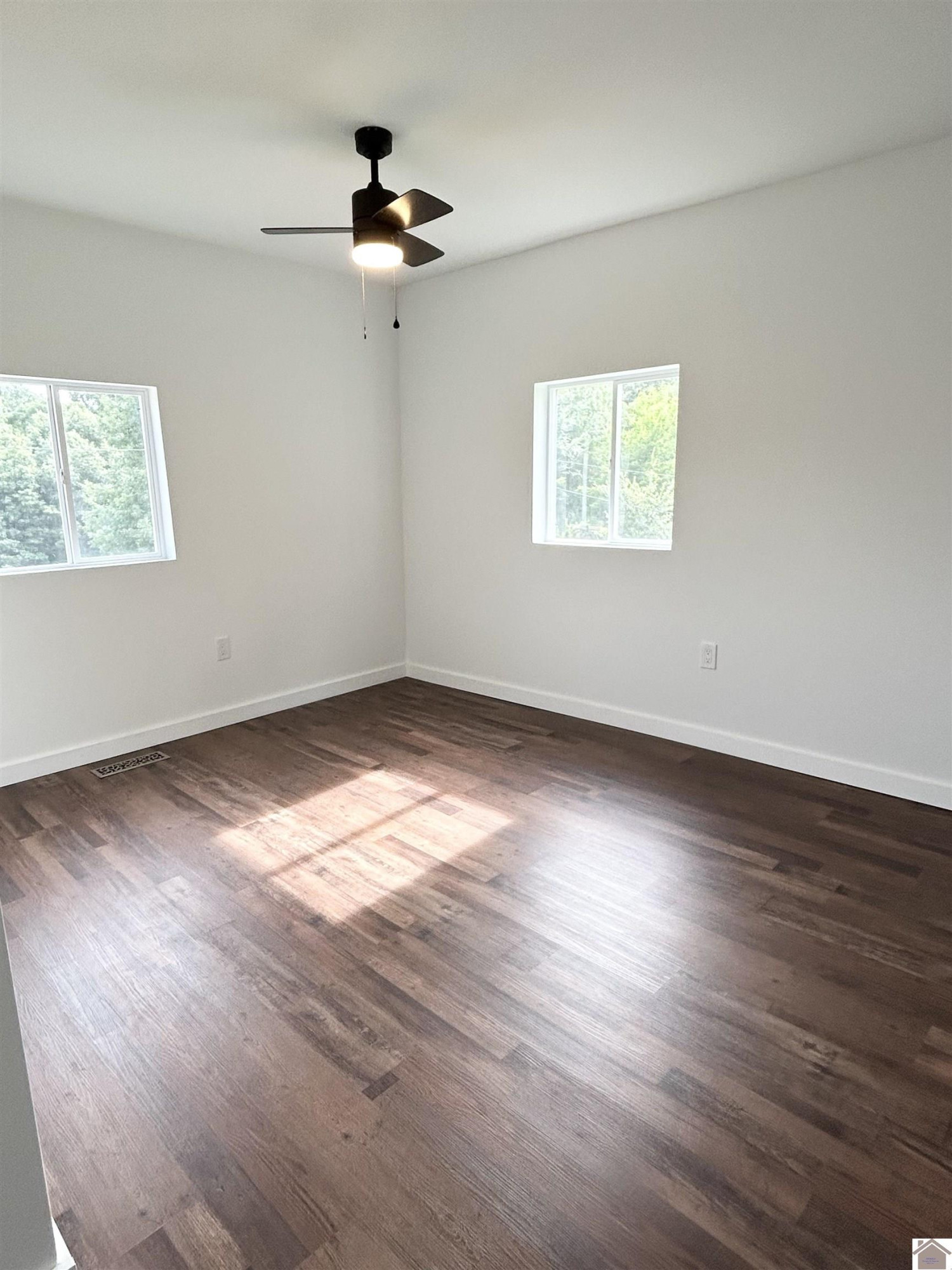 2560 Lovelaceville Florence