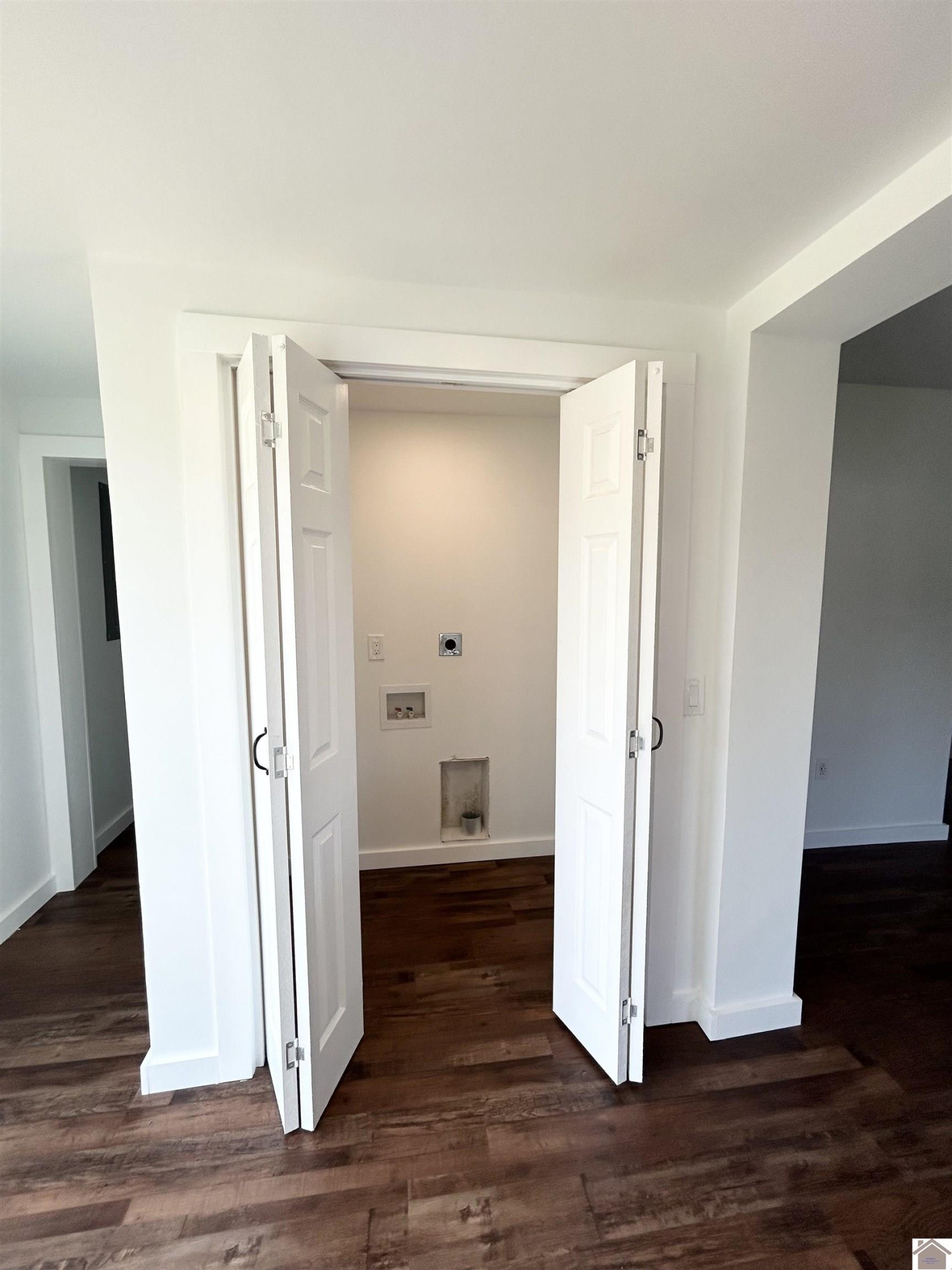 2560 Lovelaceville Florence
