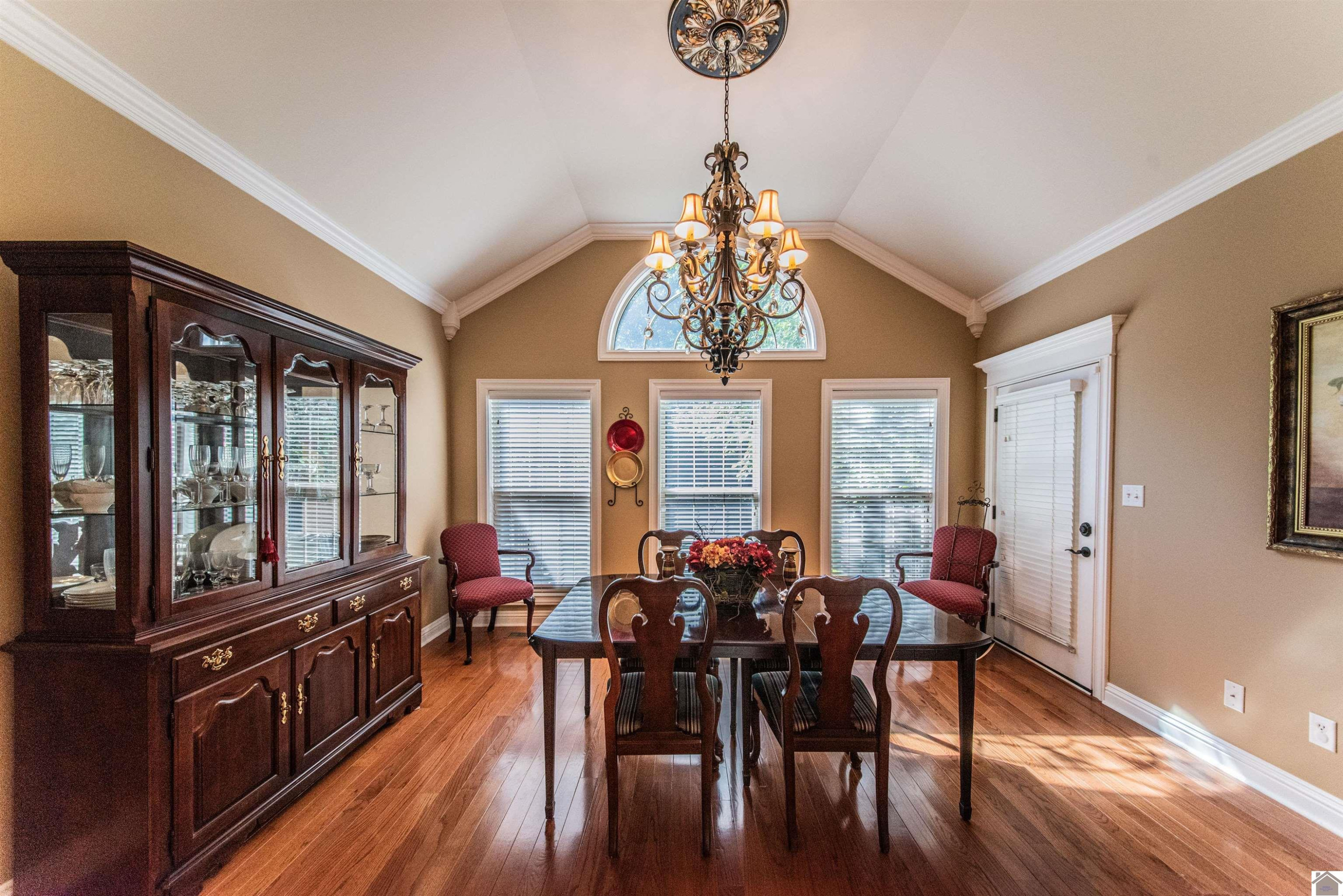 155 Chesley Way