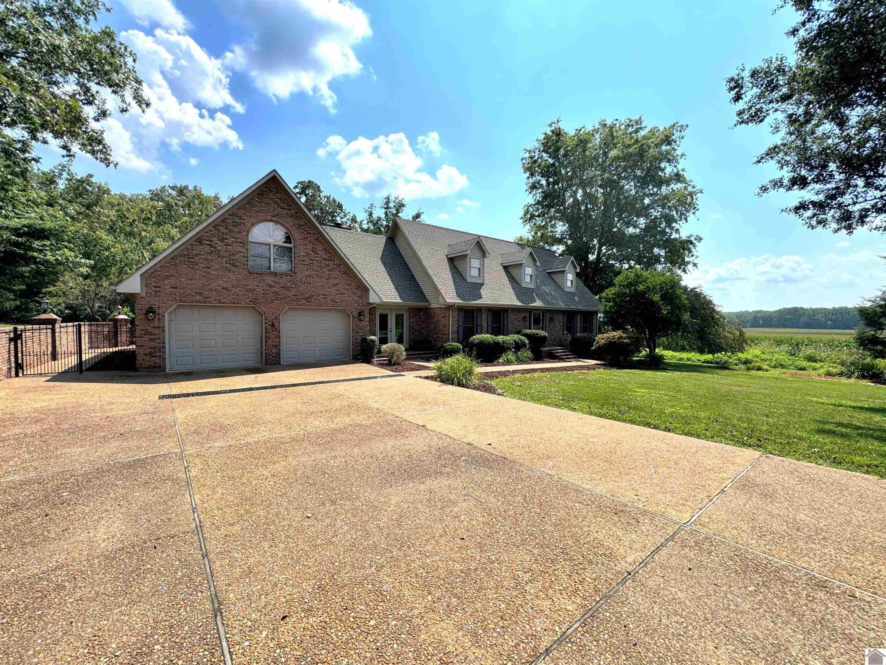 46 Streetland Drive