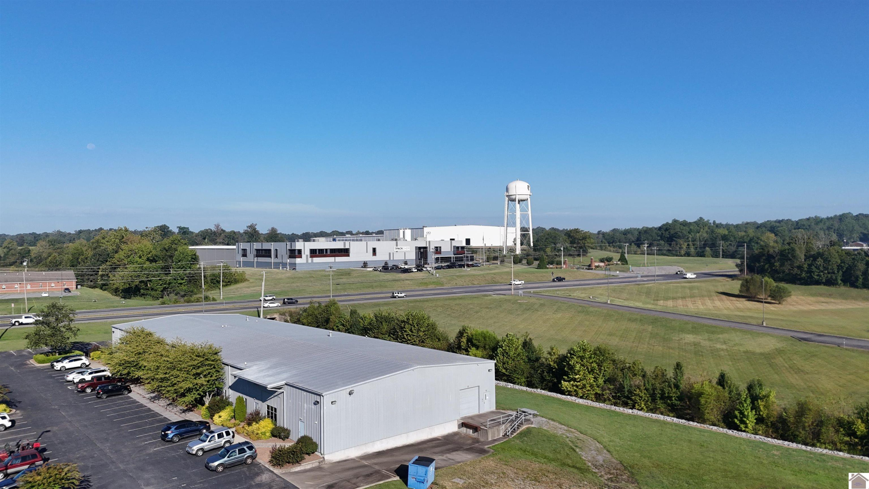 3332 US HWY 641