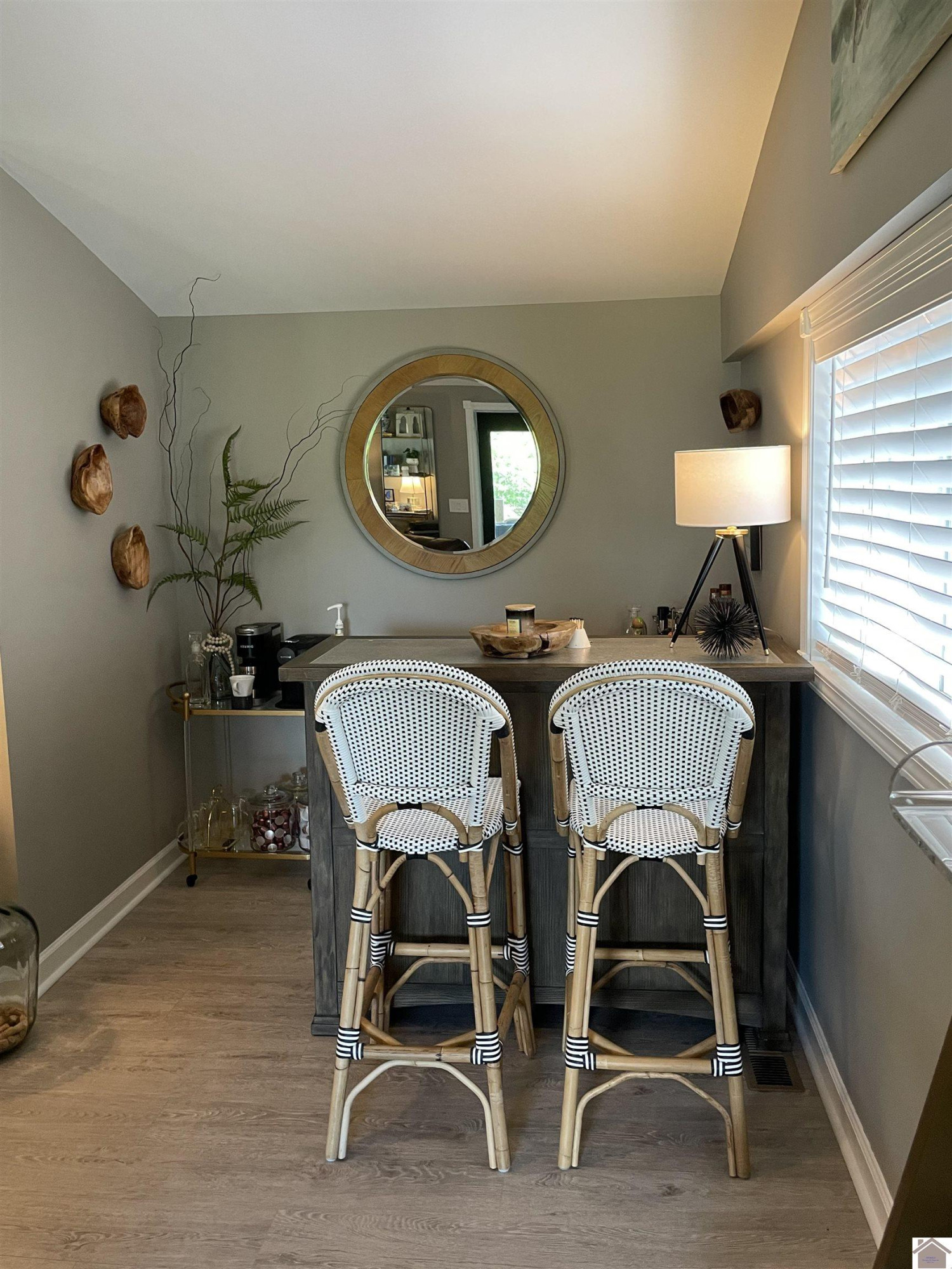 33 Duplex Lane