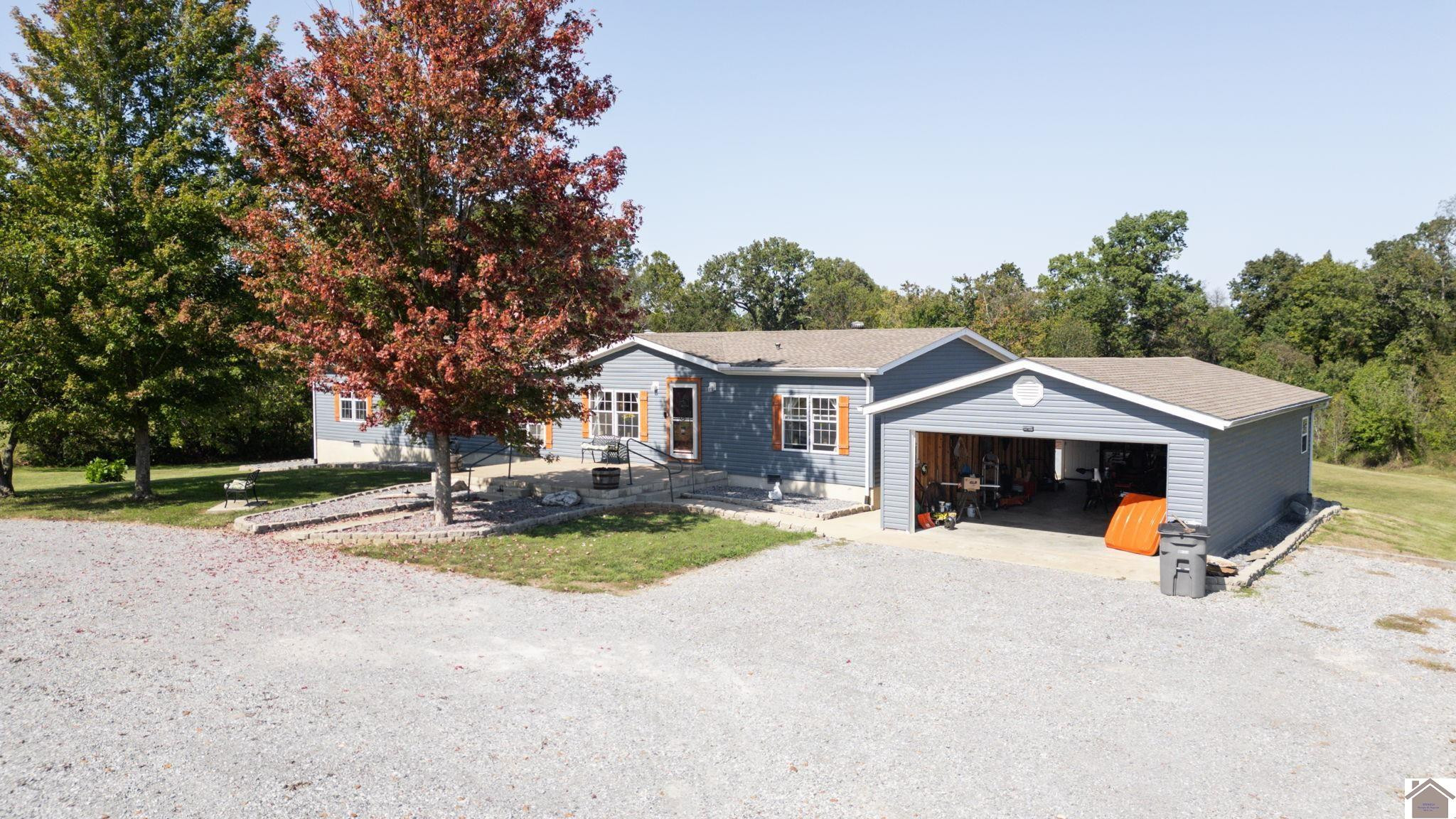 3186 Wrather Road