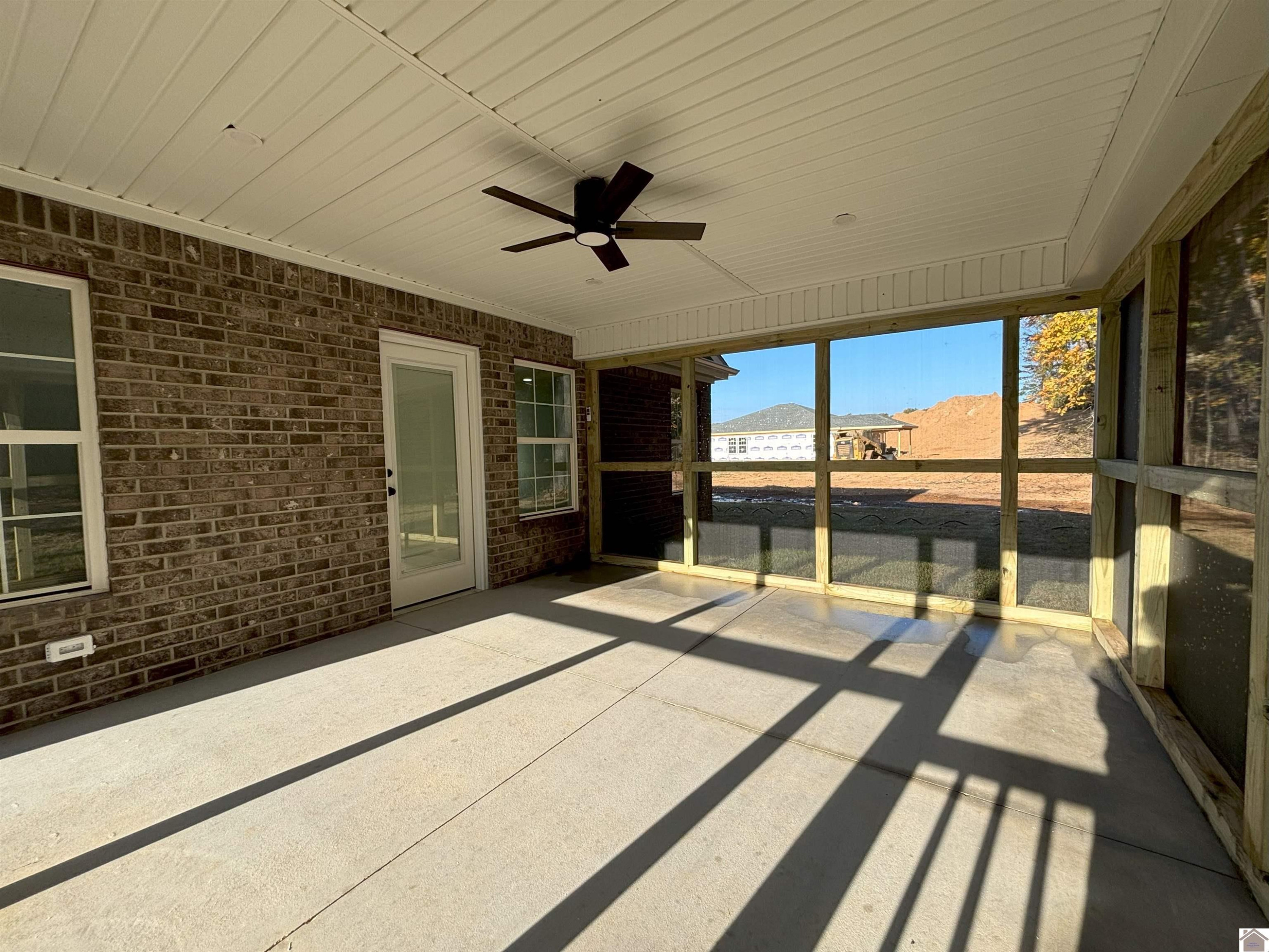 275 Clover