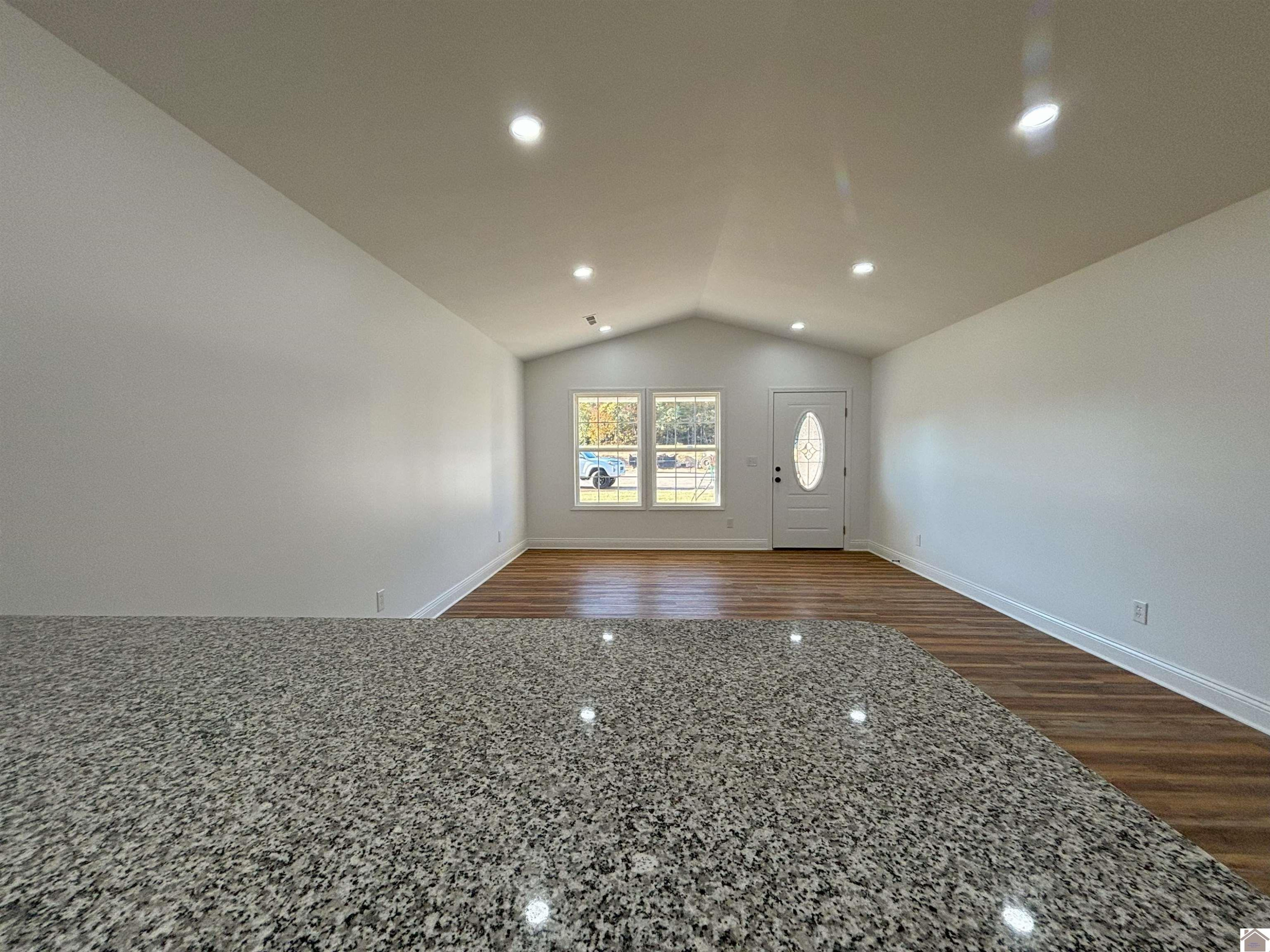 275 Clover