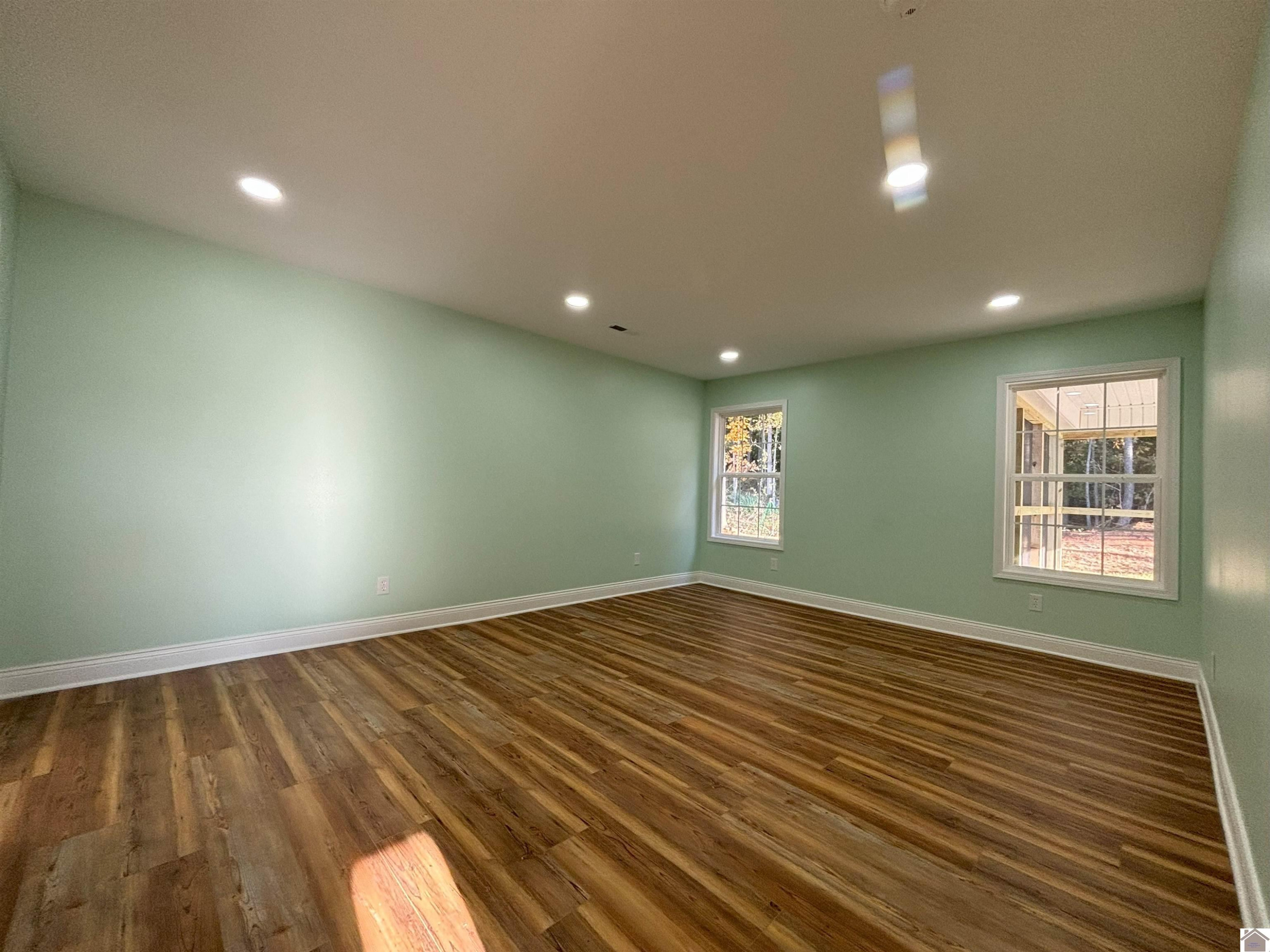 275 Clover