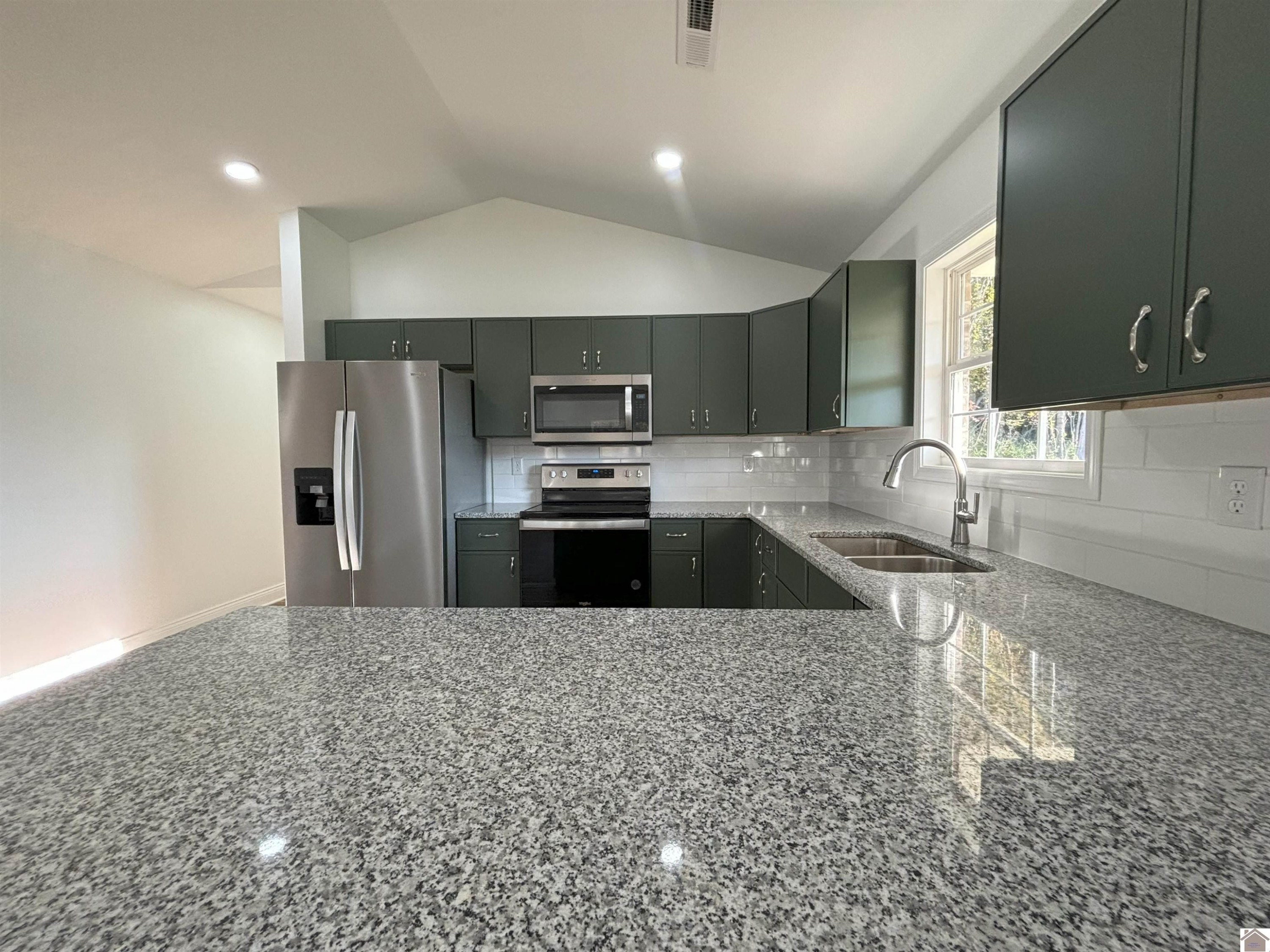 275 Clover